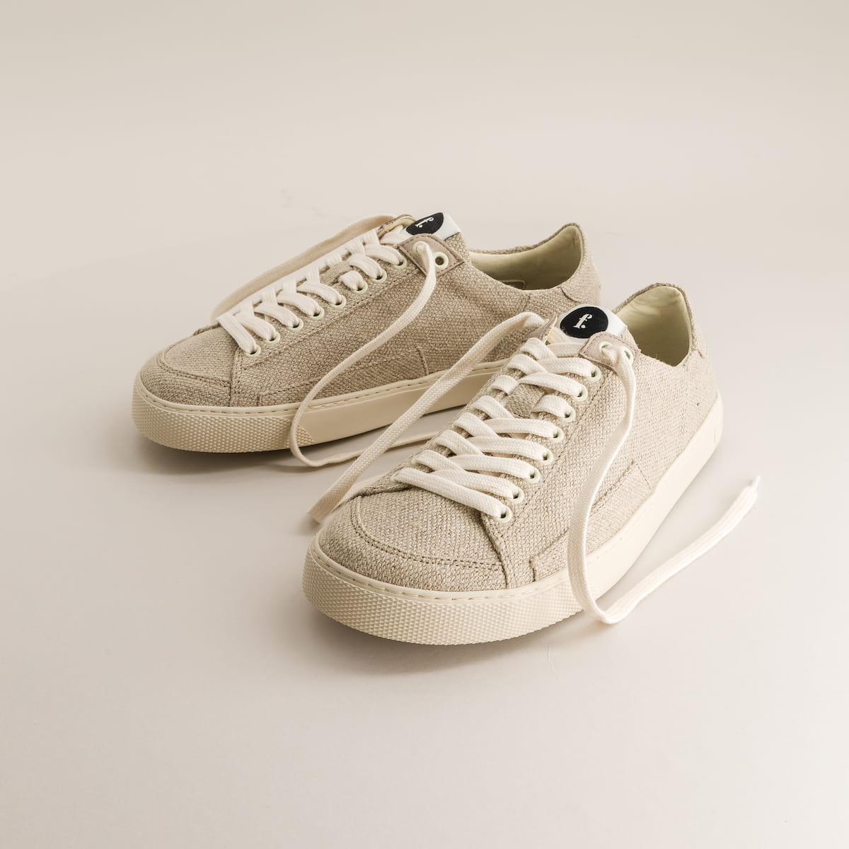 Grey / Taupe