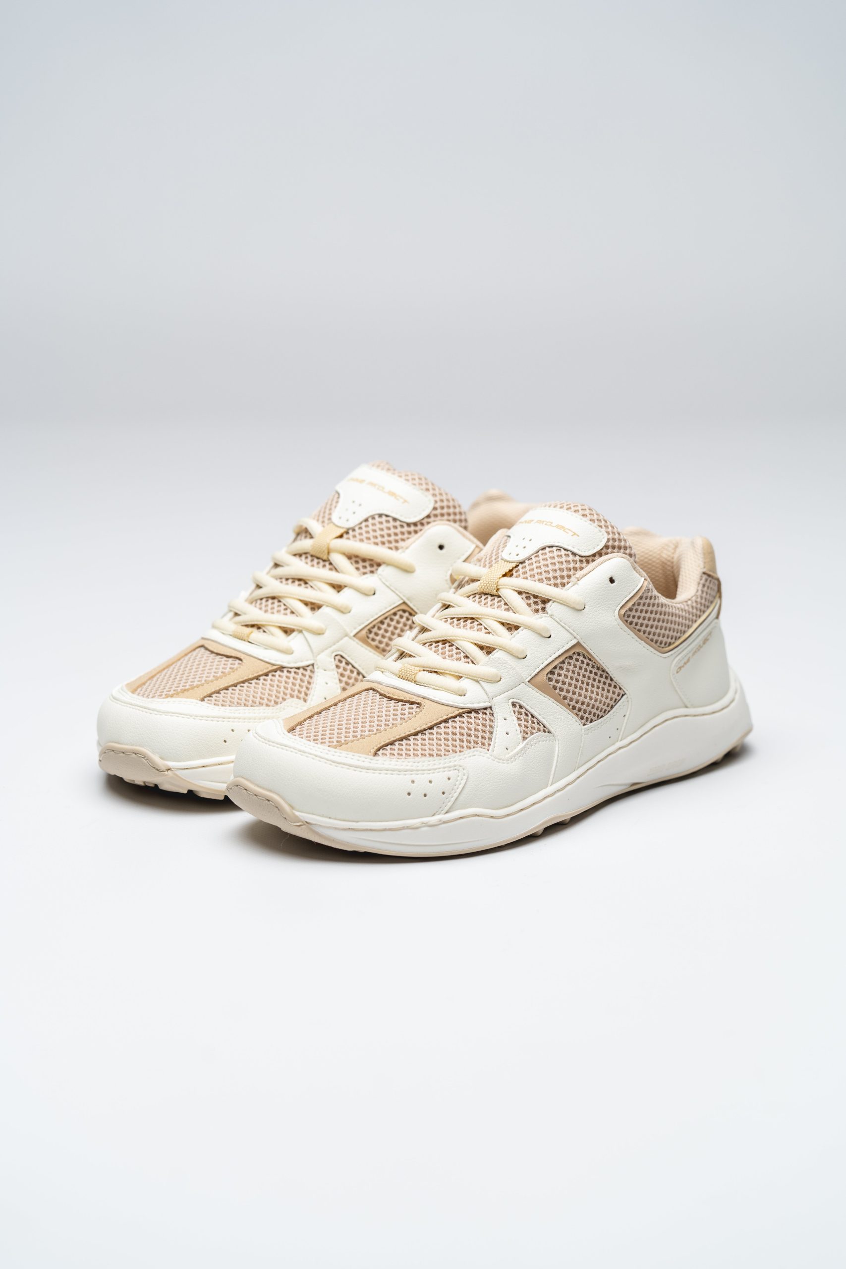 SNEAKER RETRO RUN – SAND