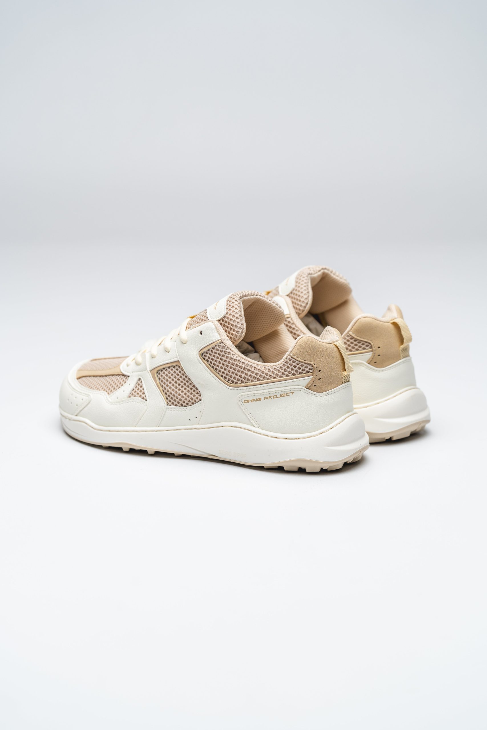 SNEAKER RETRO RUN – SAND