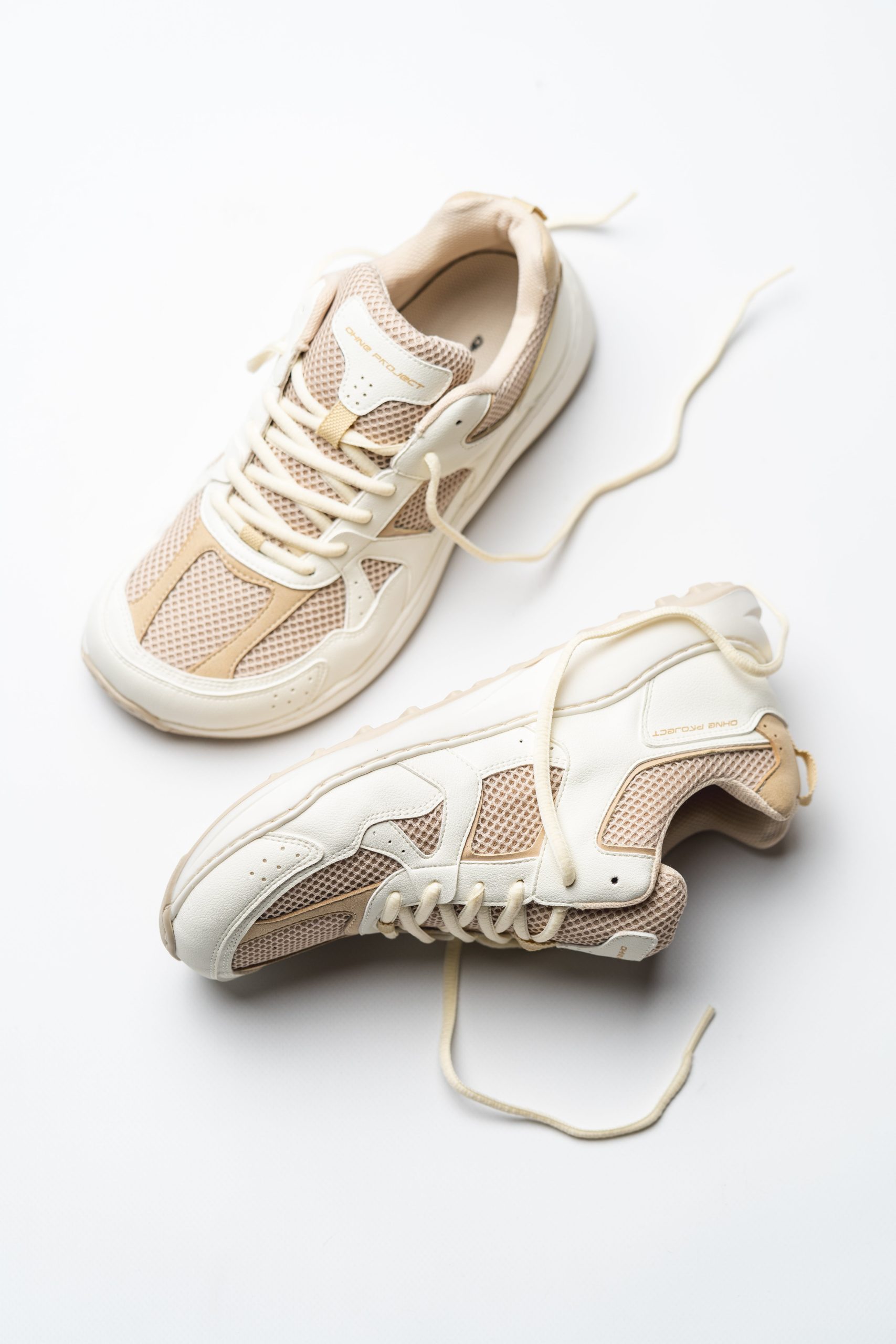 SNEAKER RETRO RUN – SAND