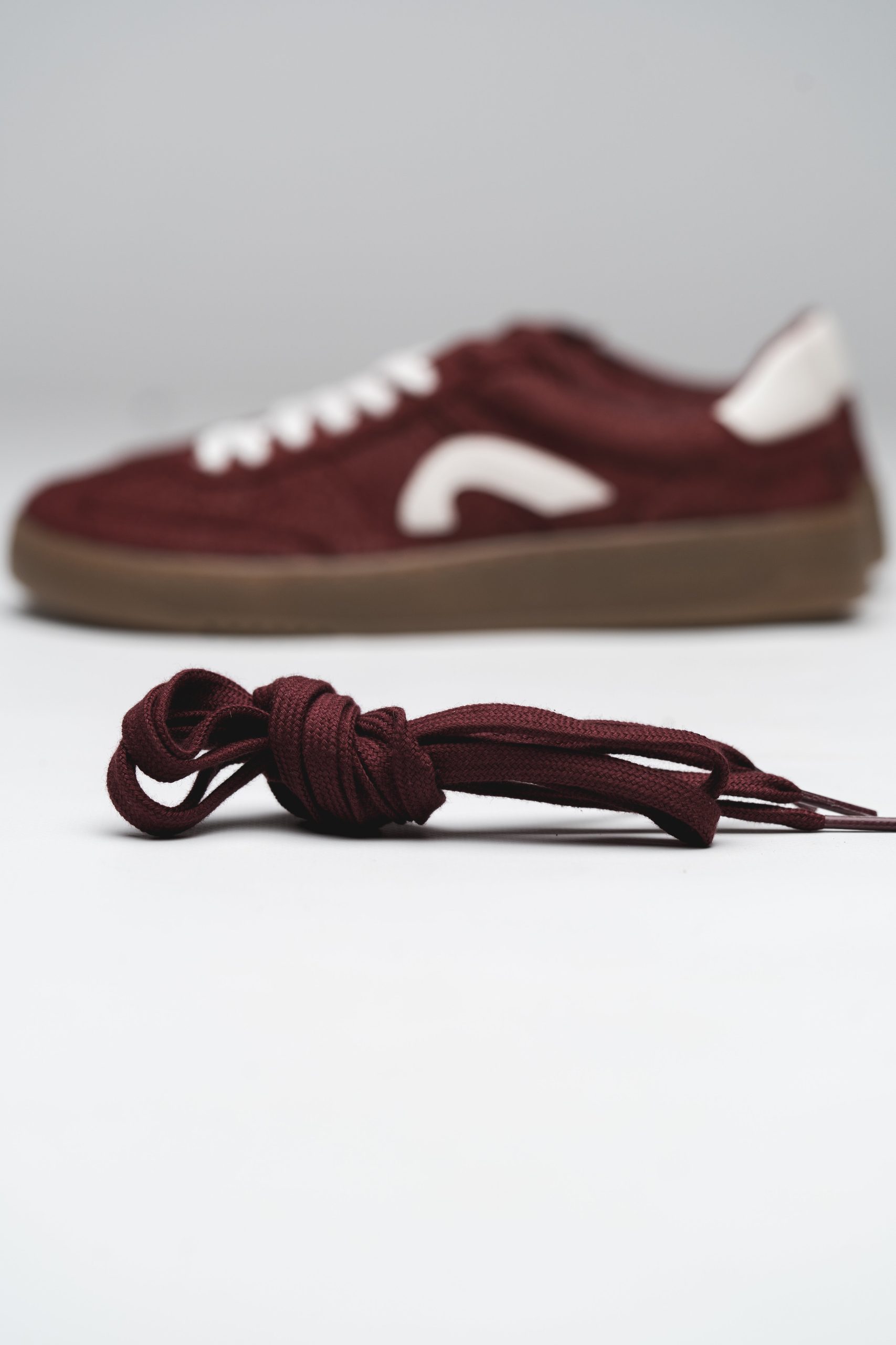 SNEAKER 070 – BURGUNDY