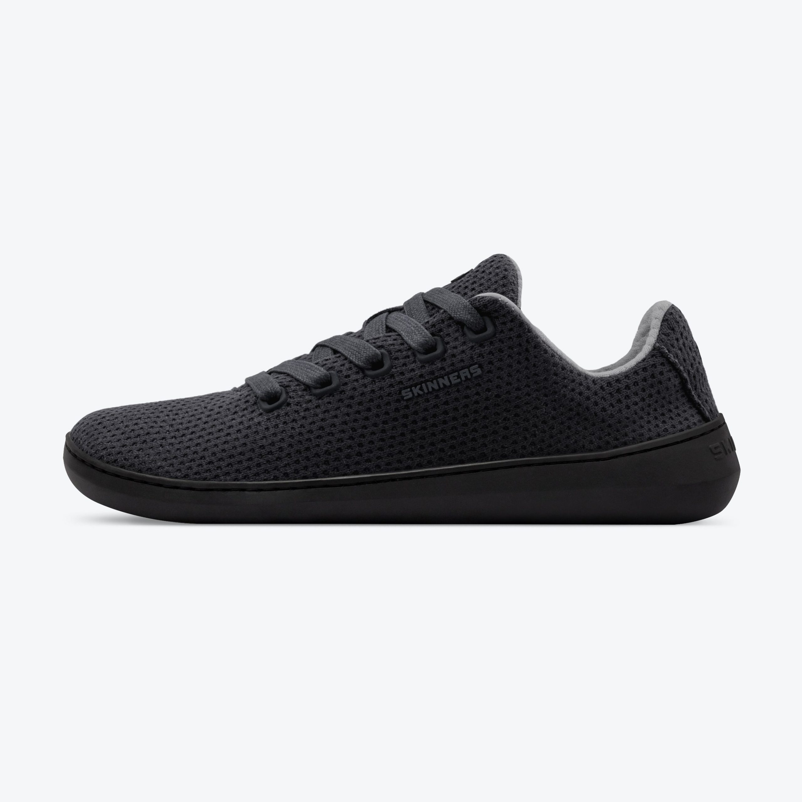 Globetrotter True – Black