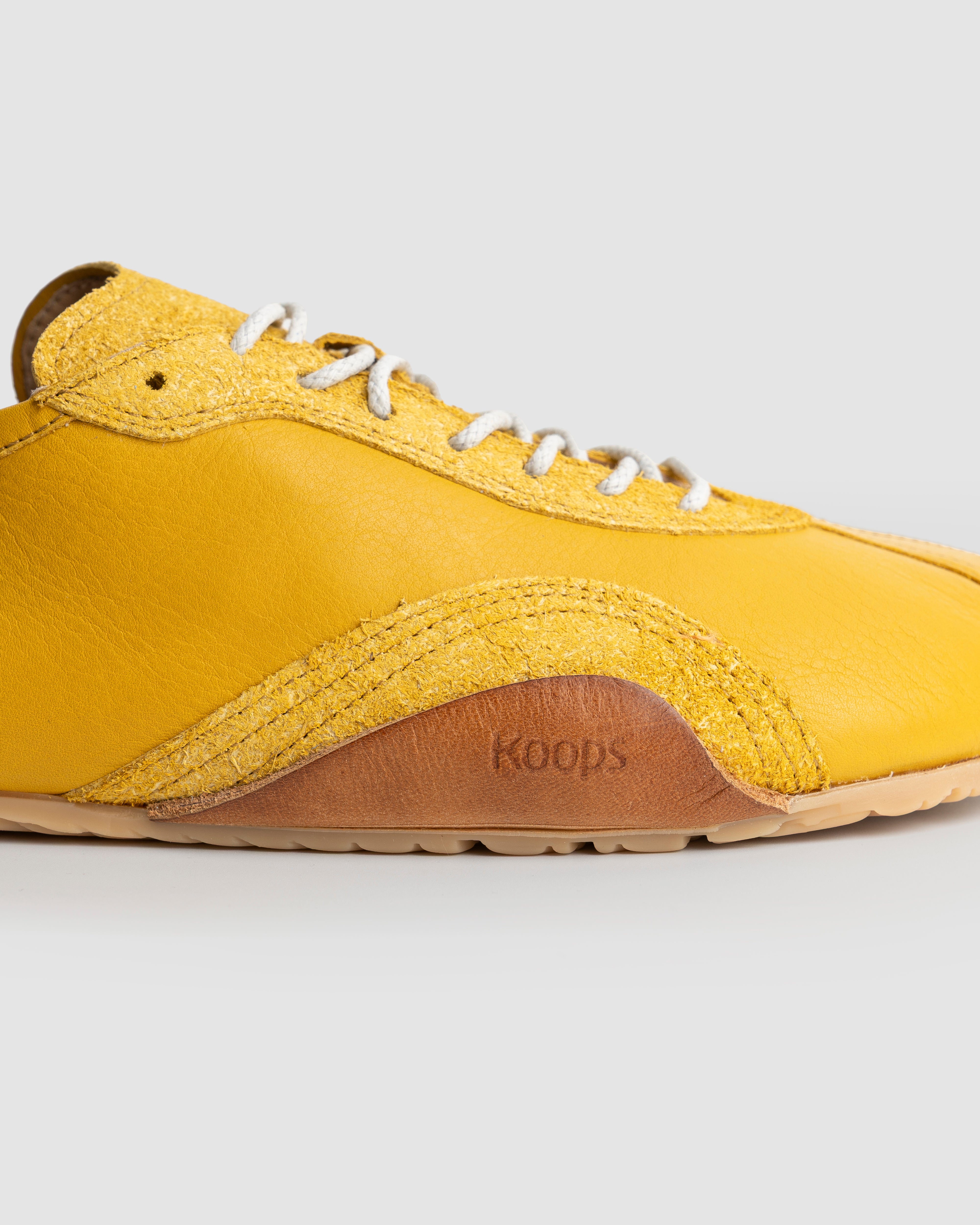 Zen nappa barefoot sneaker – sulphur