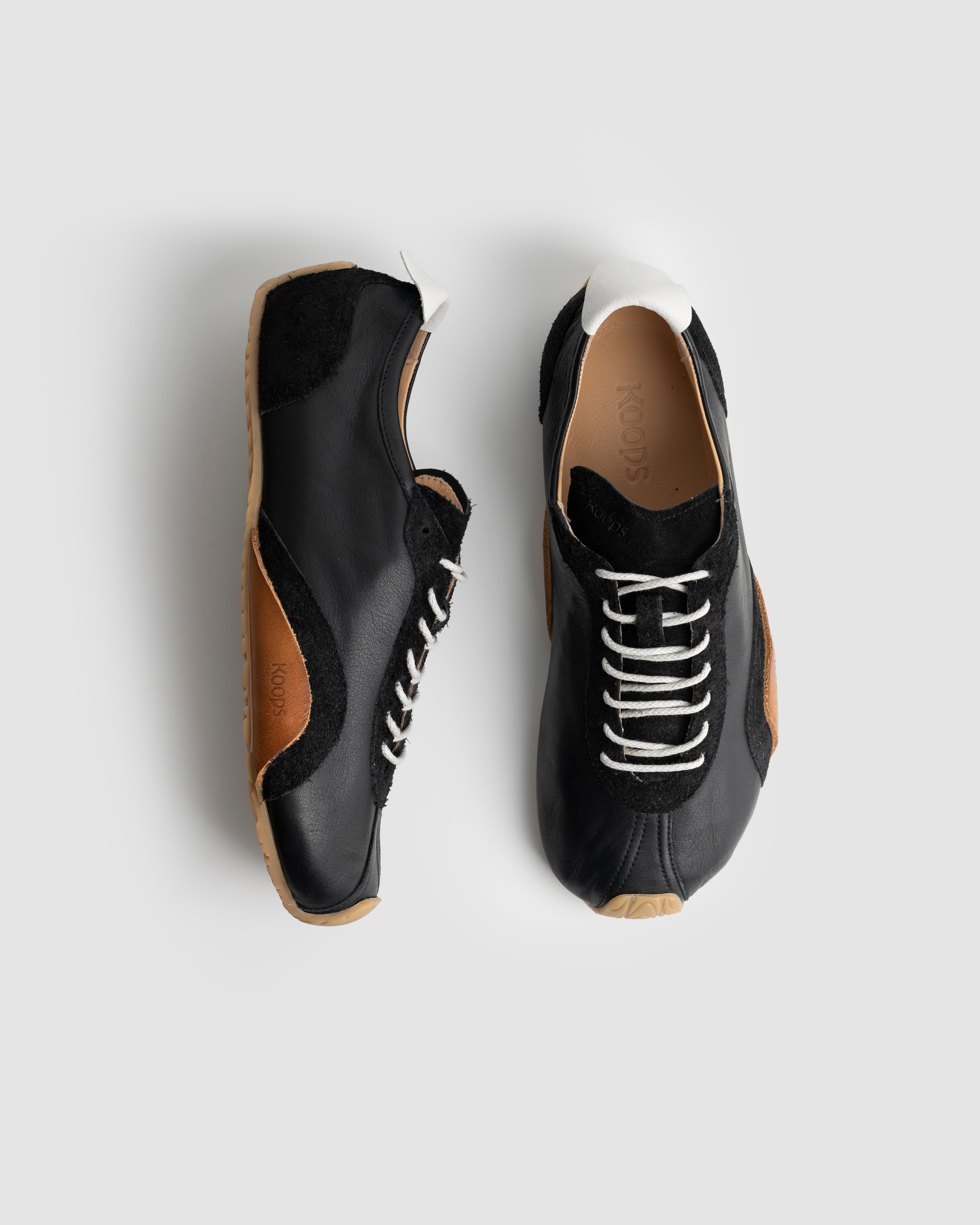 Zen nappa barefoot sneaker – coal