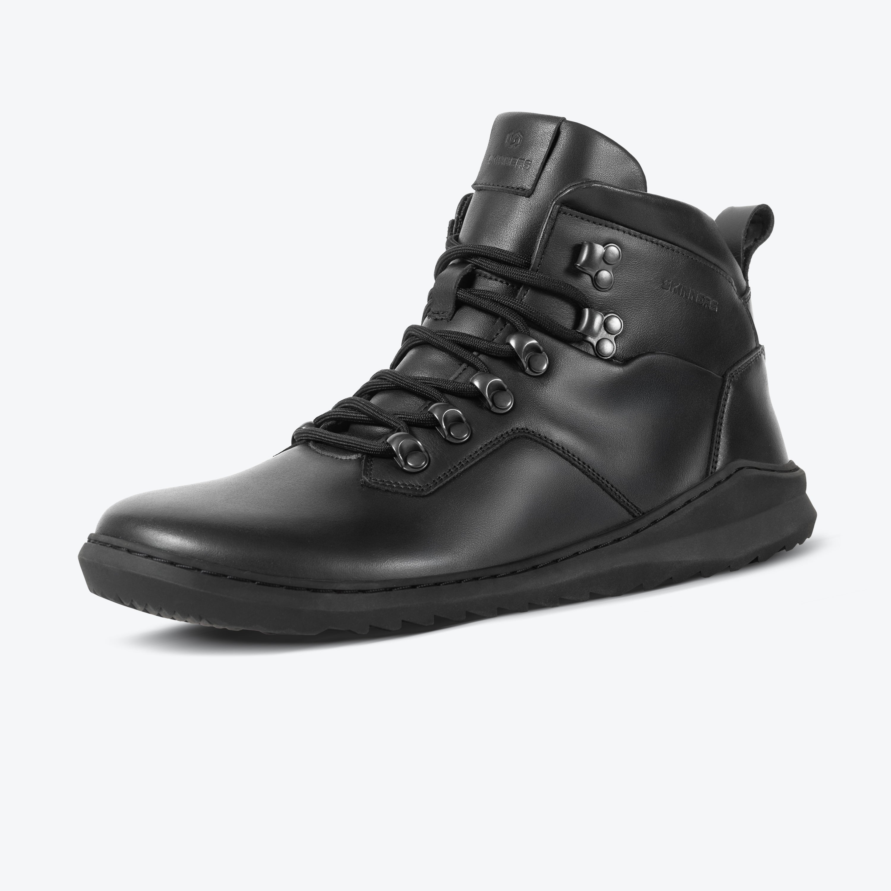Cavalier – Black