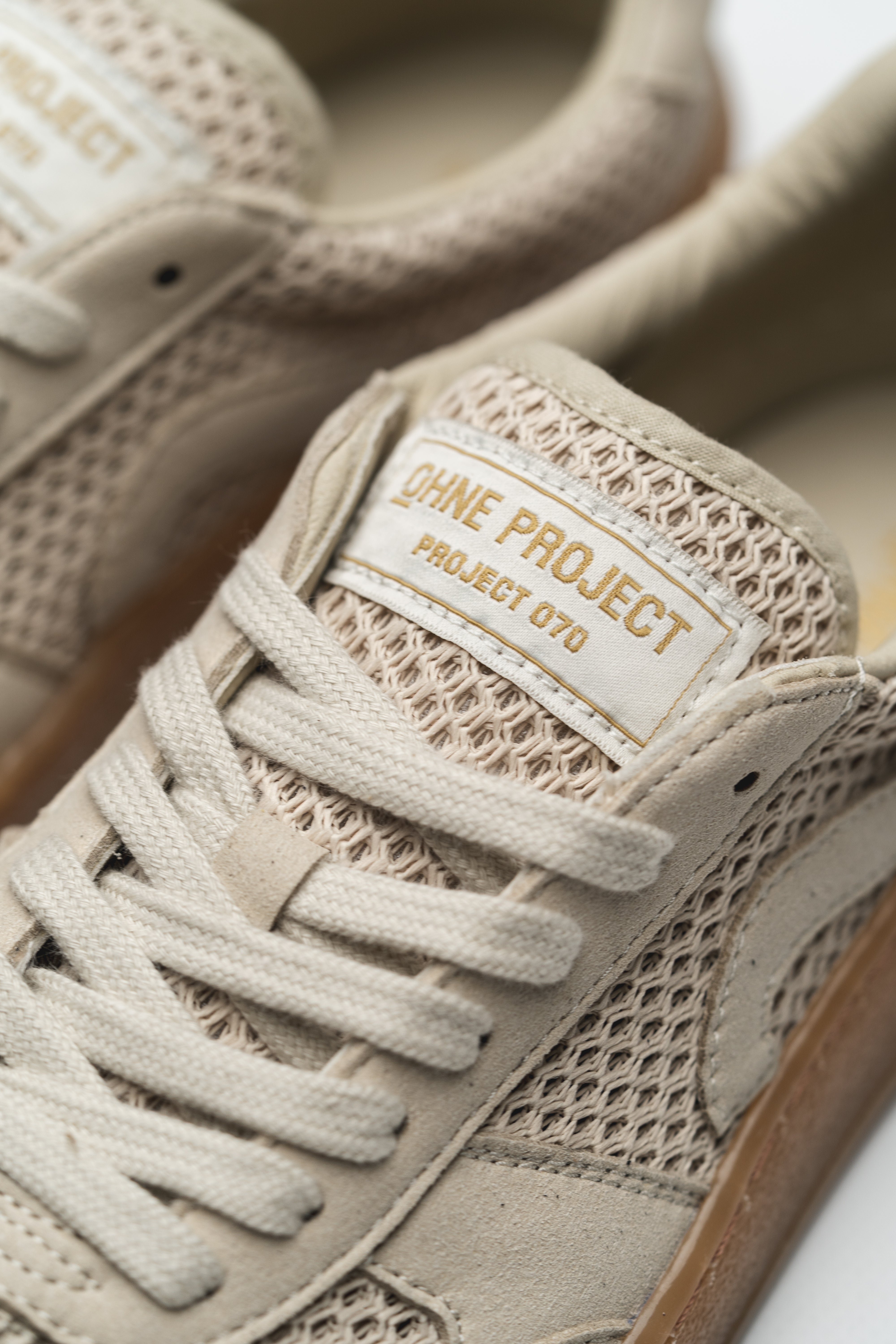 SNEAKER 070 – BEIGE MESH