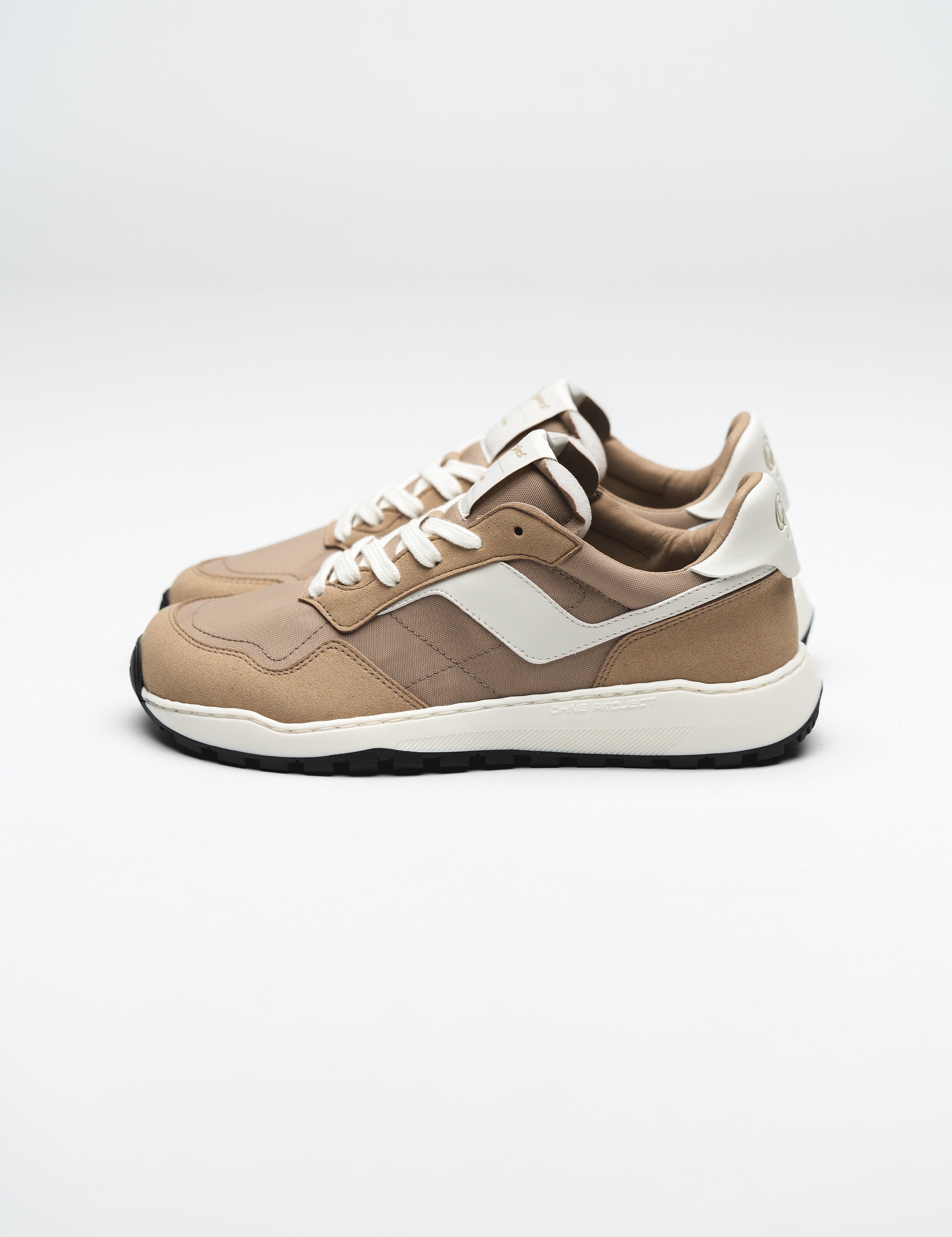 SNEAKER RETRO RUN – VINTAGE YUCA