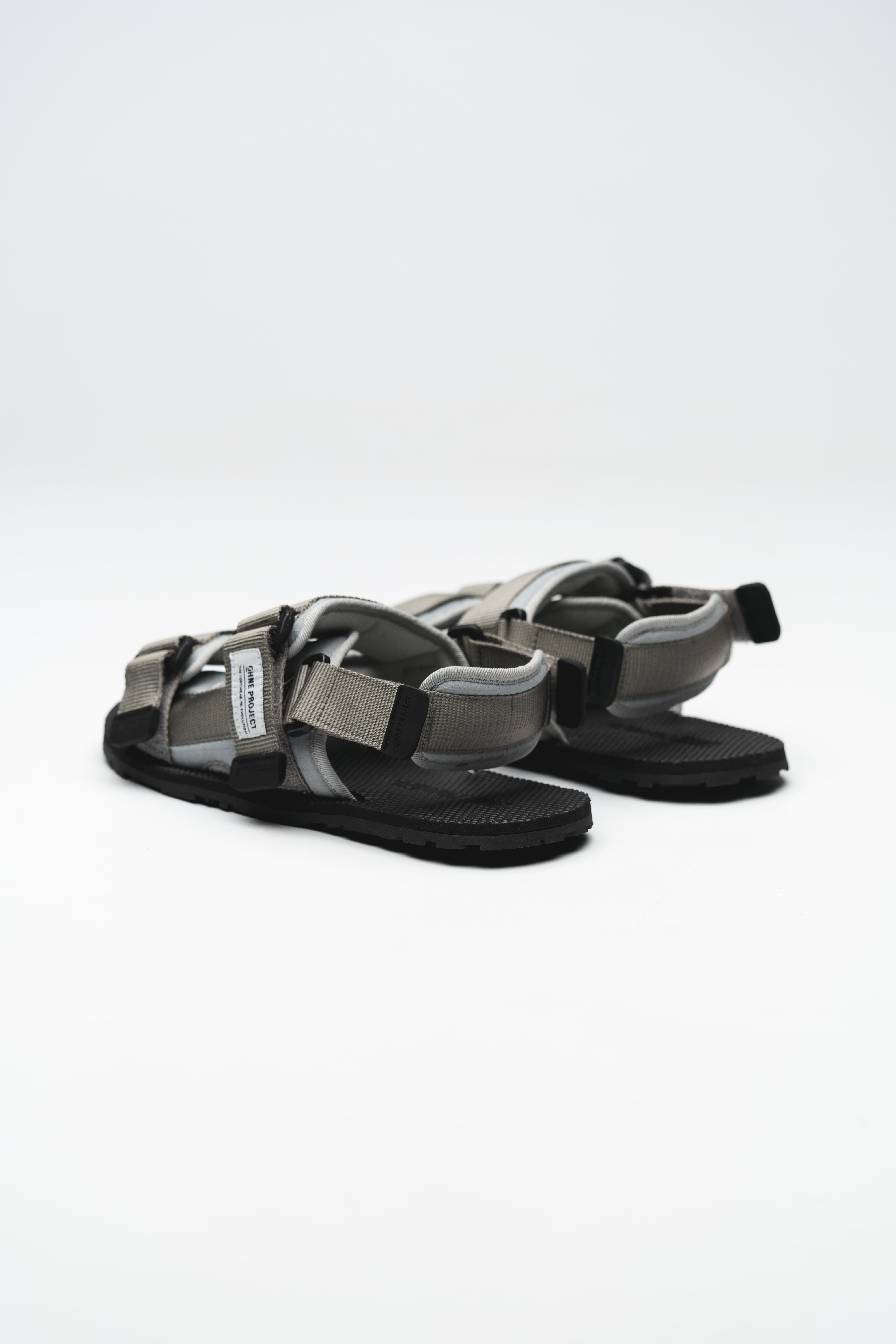 SANDAL NALU – CALIZA