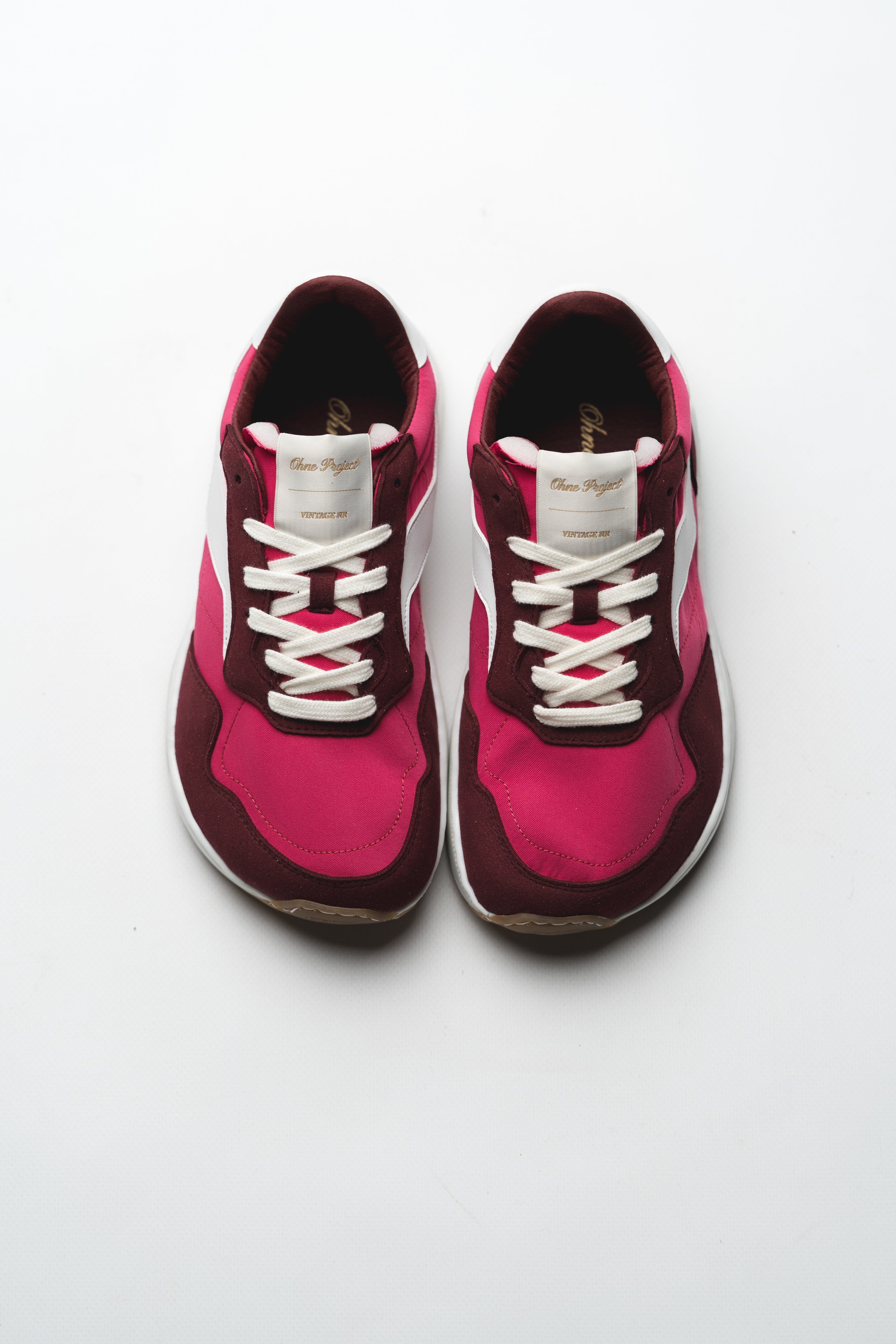 SNEAKER RETRO RUN – VINTAGE BEETROOT