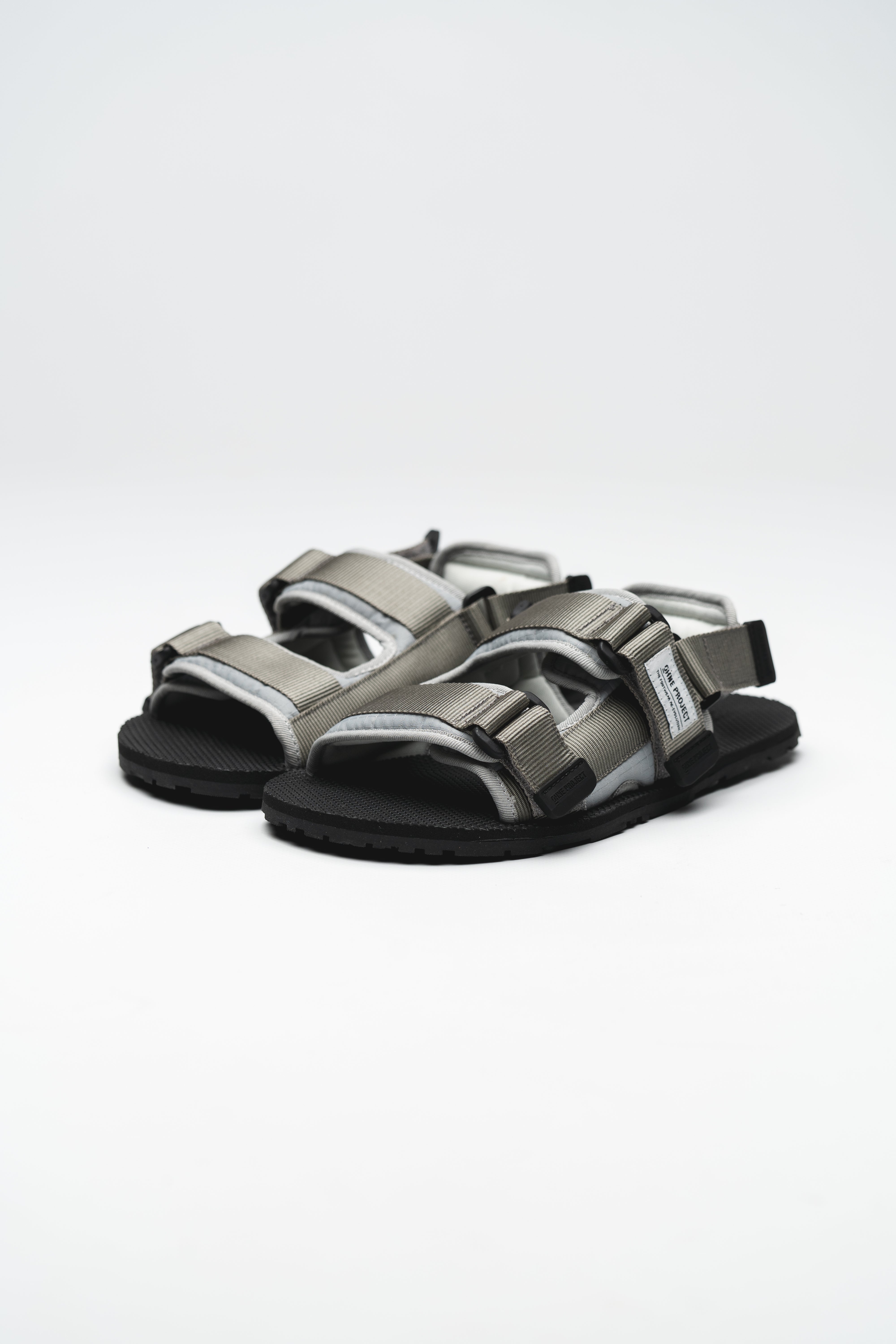 SANDAL NALU – CALIZA