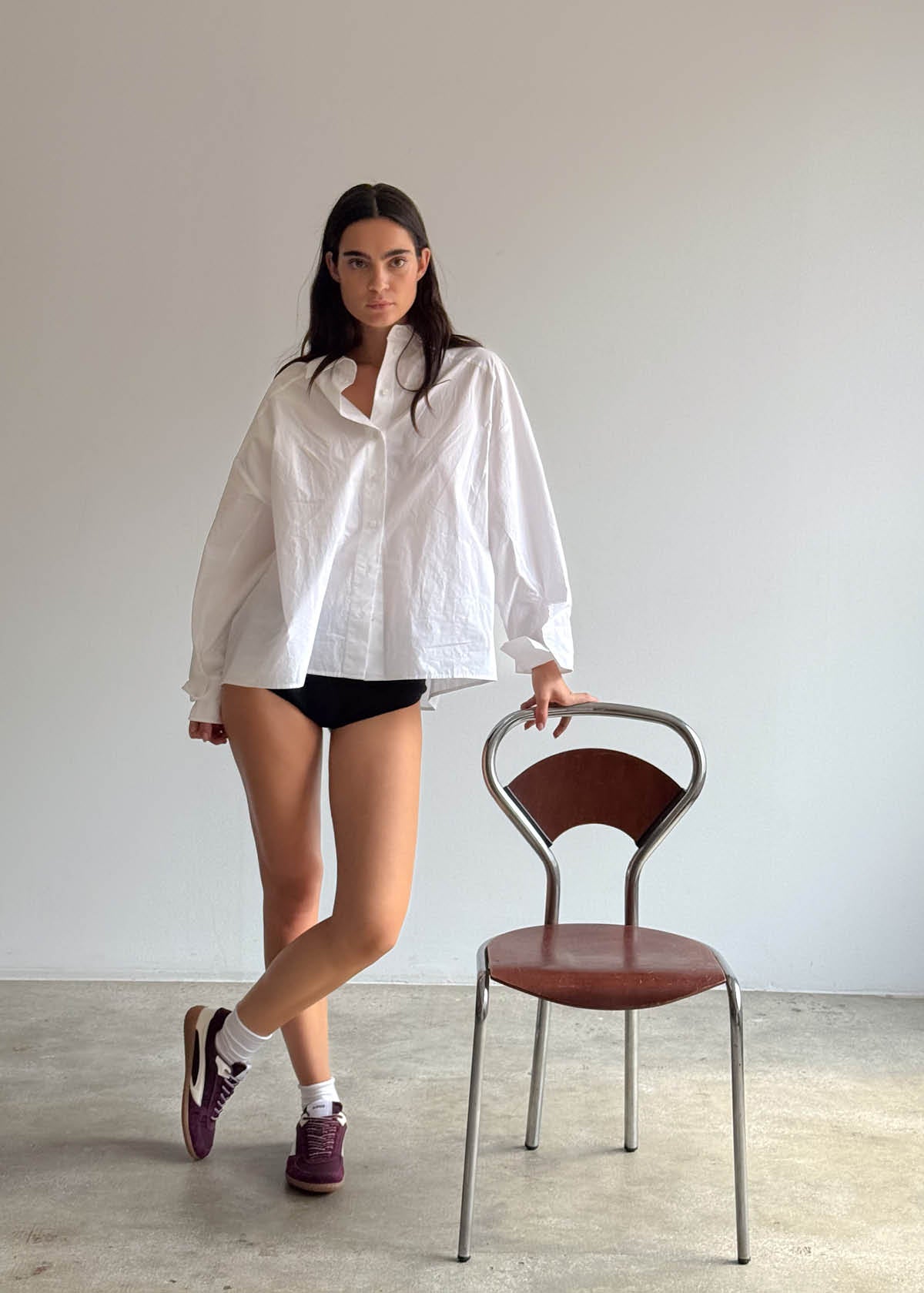 Tb.83 – Burgundy