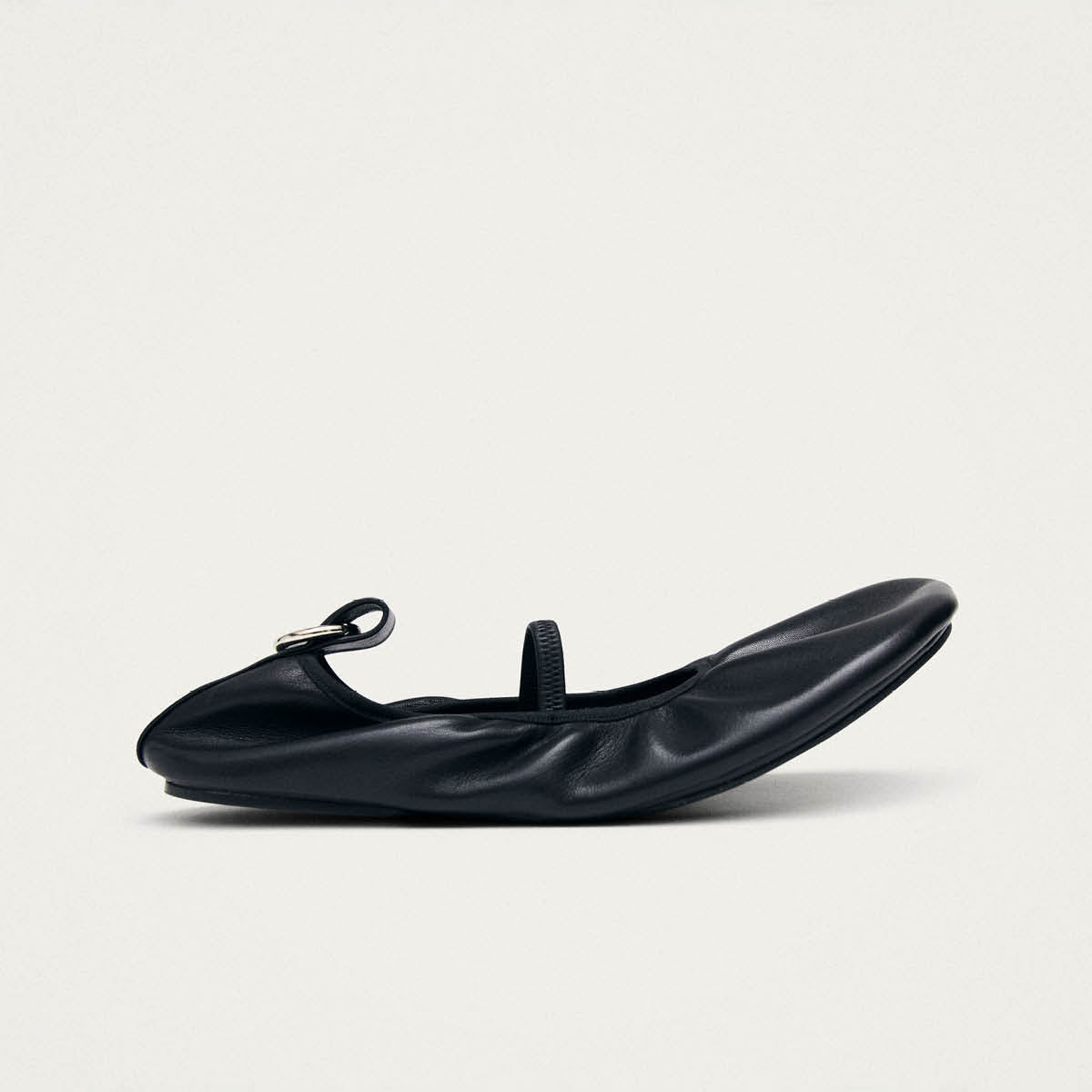 Naira – Black