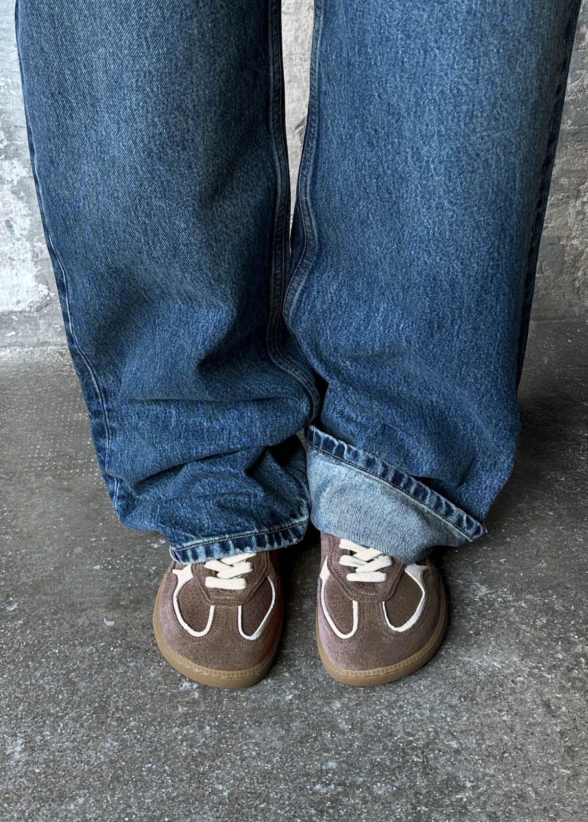 Tb.00 Barefoot – Rife Taupe