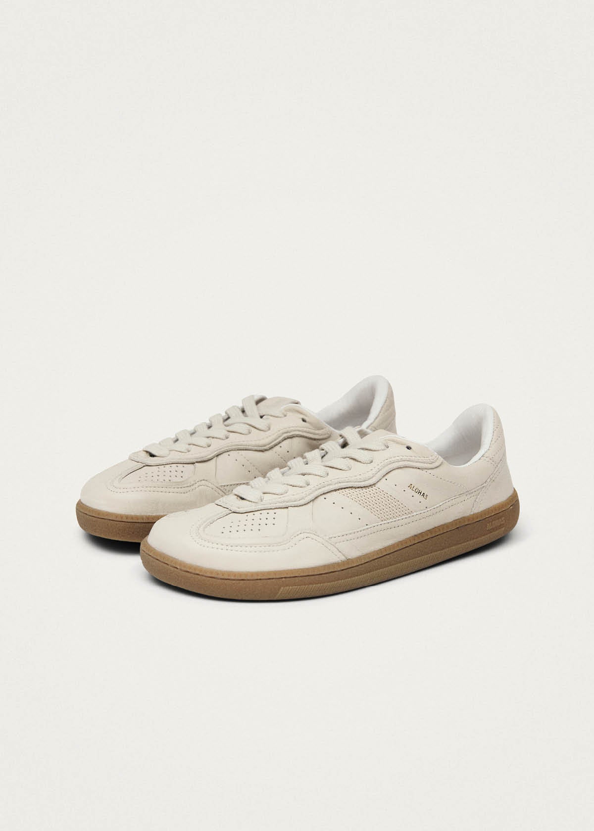 Tb.00 Barefoot – Cream