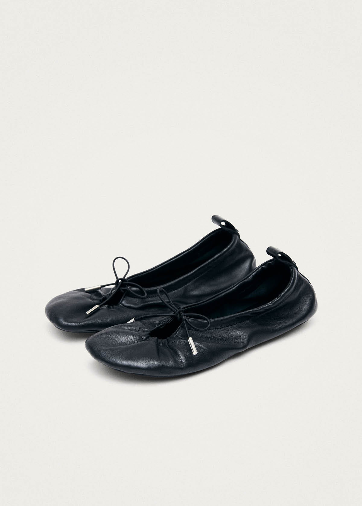 Rosalind Barefoot – Black