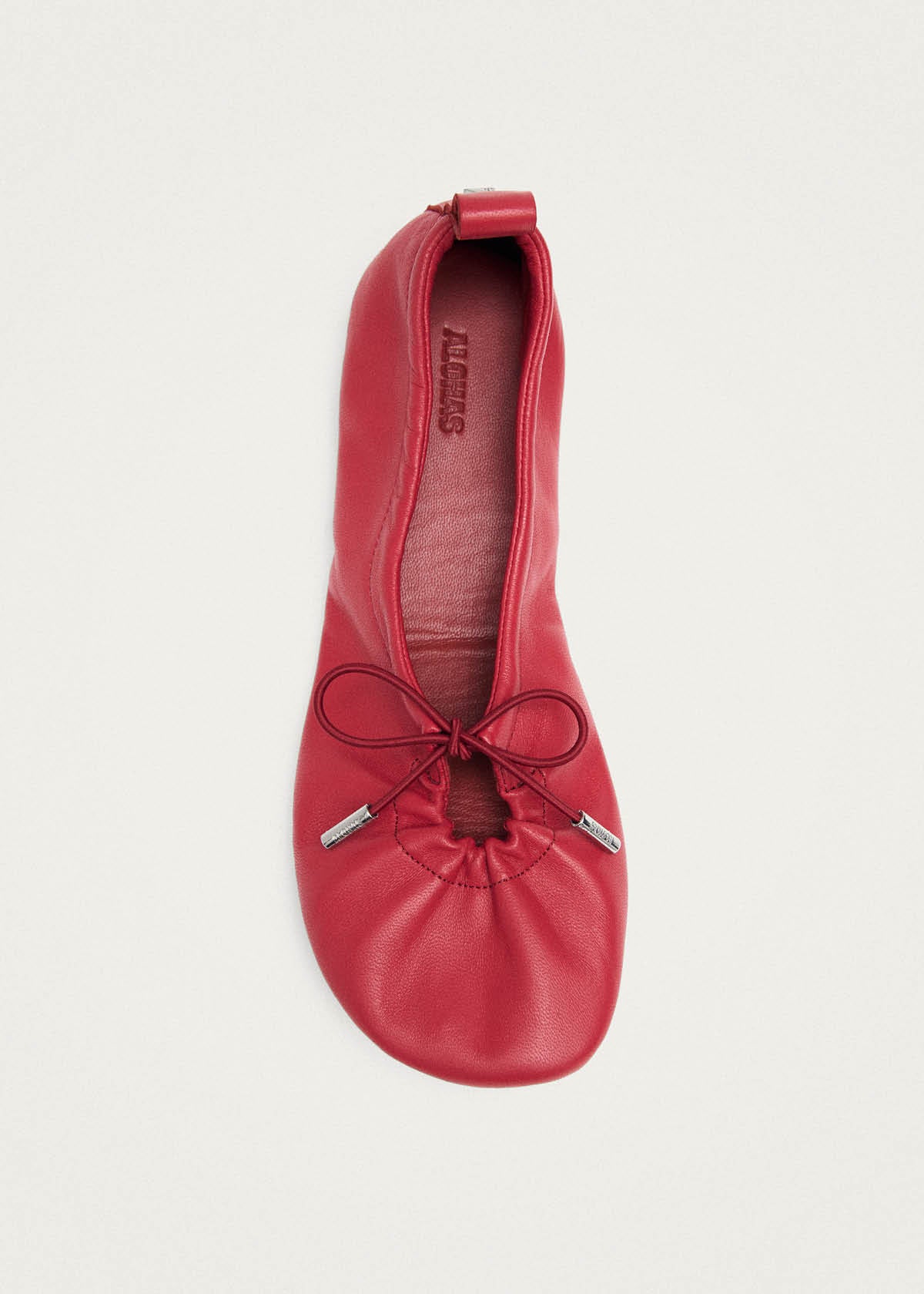 Rosalind Barefoot – Red