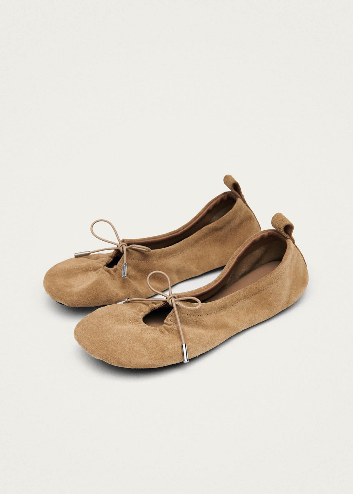 Rosalind Barefoot – Sand