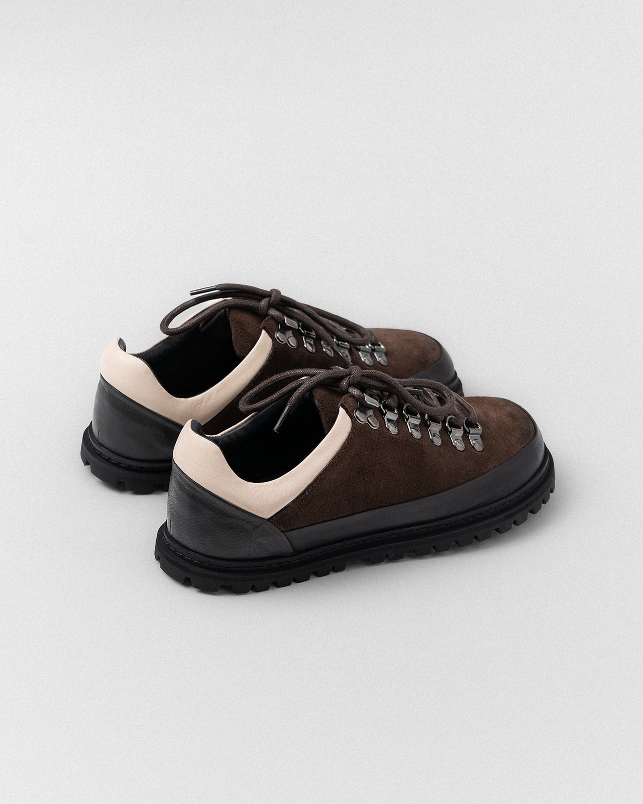 ODYSSEUS – Dark Brown