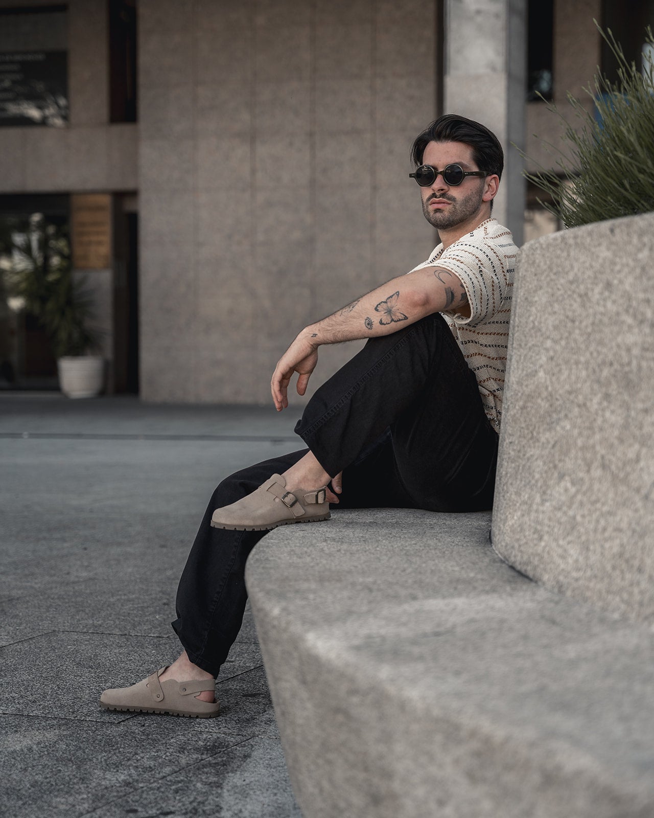 IKAROS – Sand Taupe