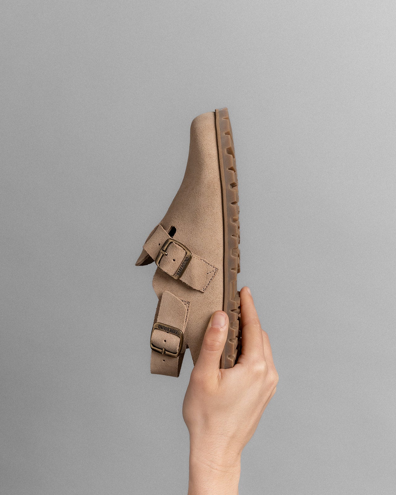 IKAROS – Sand Taupe