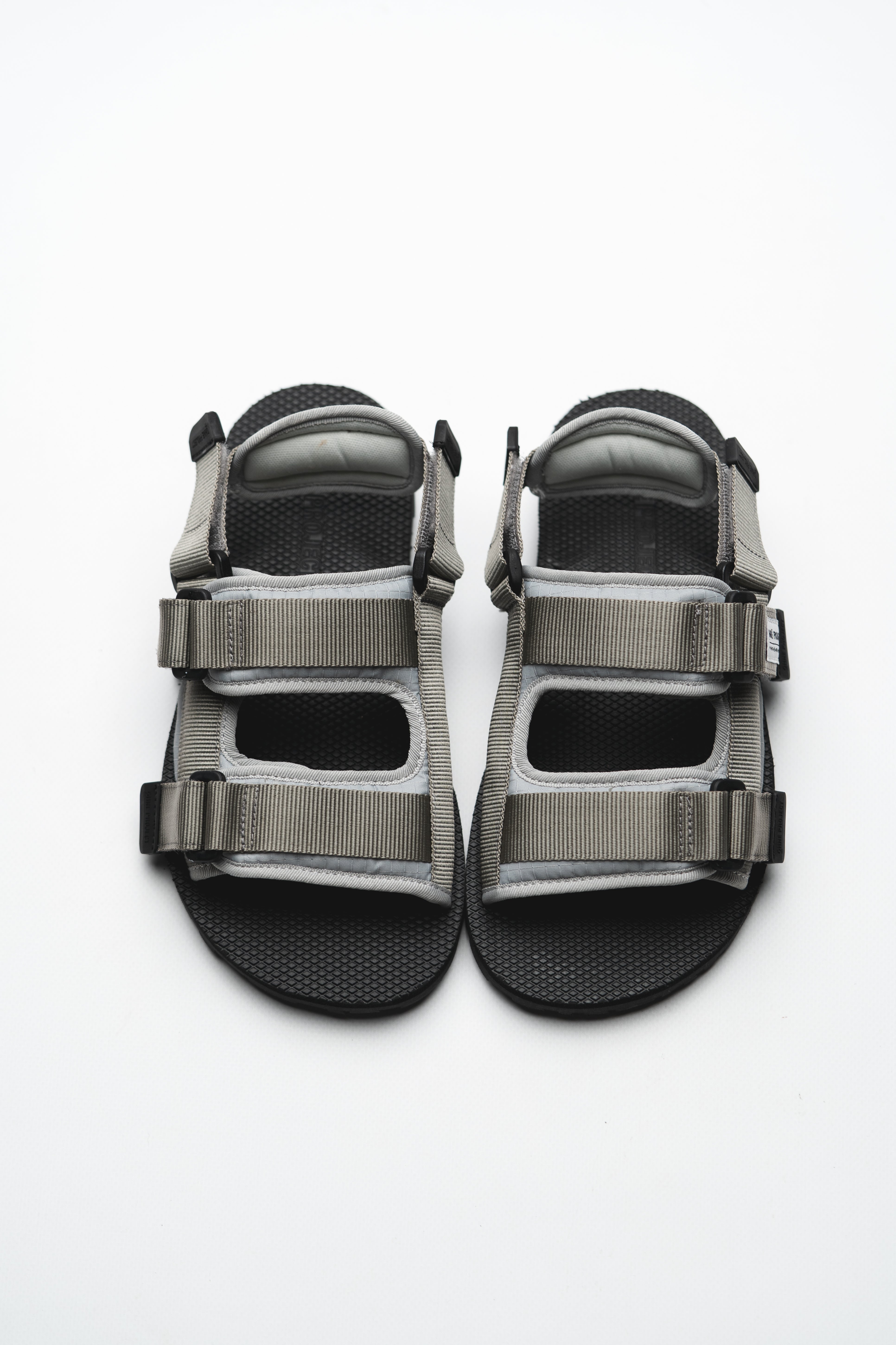 SANDAL NALU – CALIZA