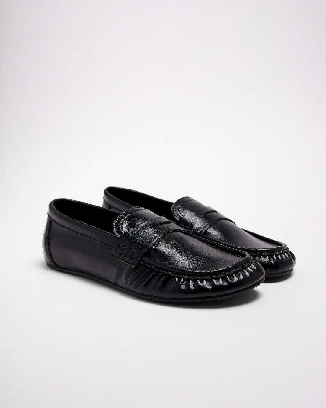 Vera – Black