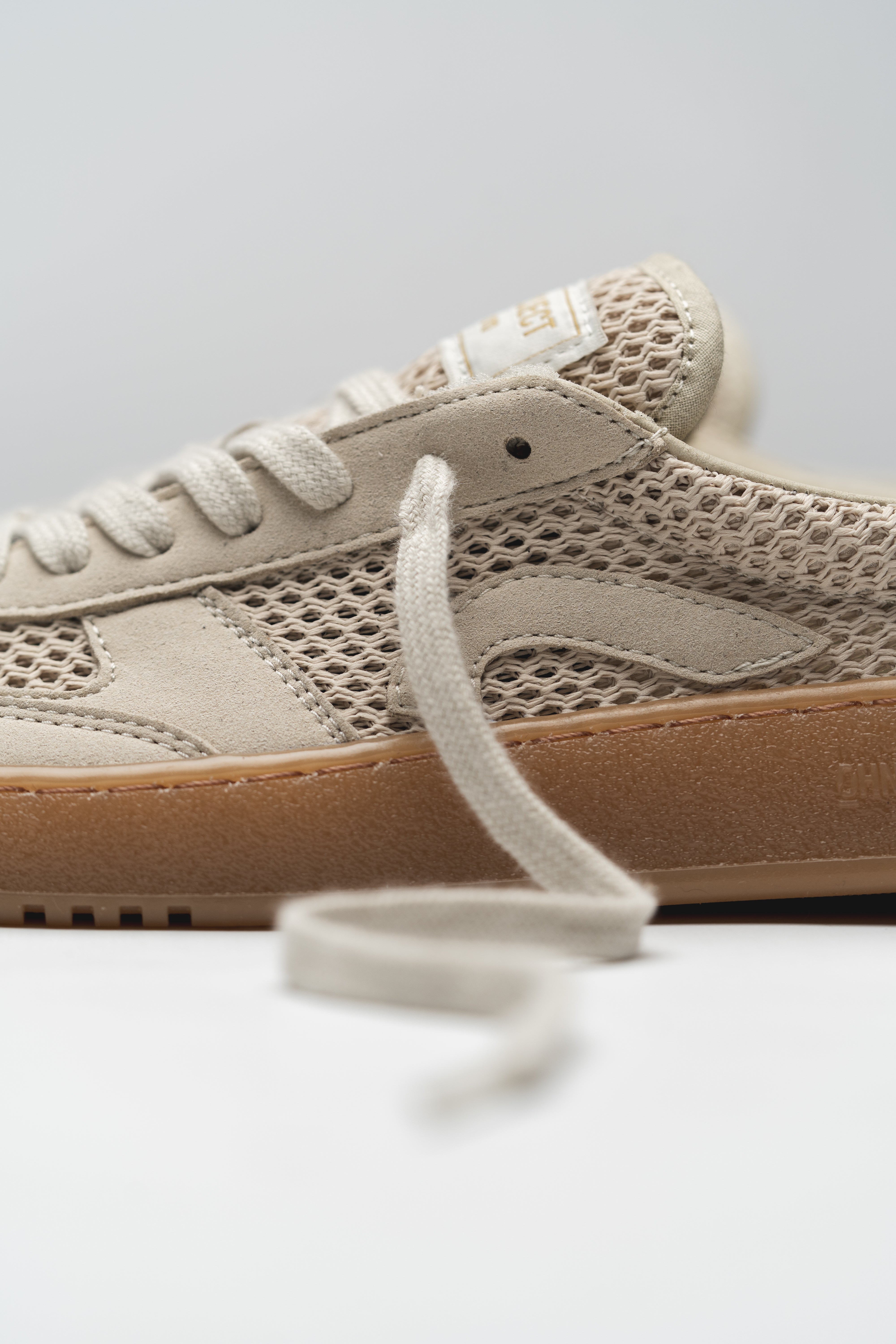 SNEAKER 070 – BEIGE MESH