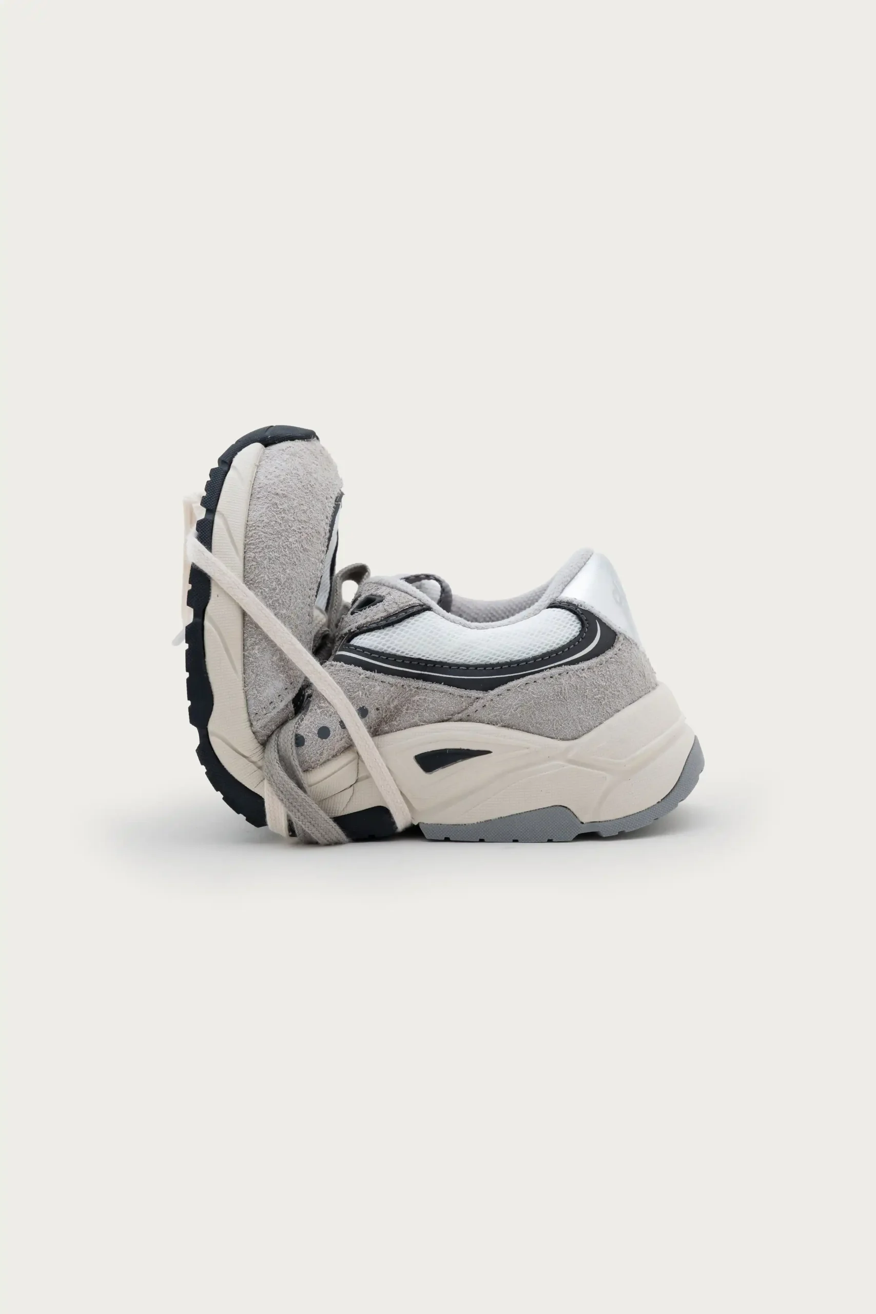 OROMO – MOONSTONE