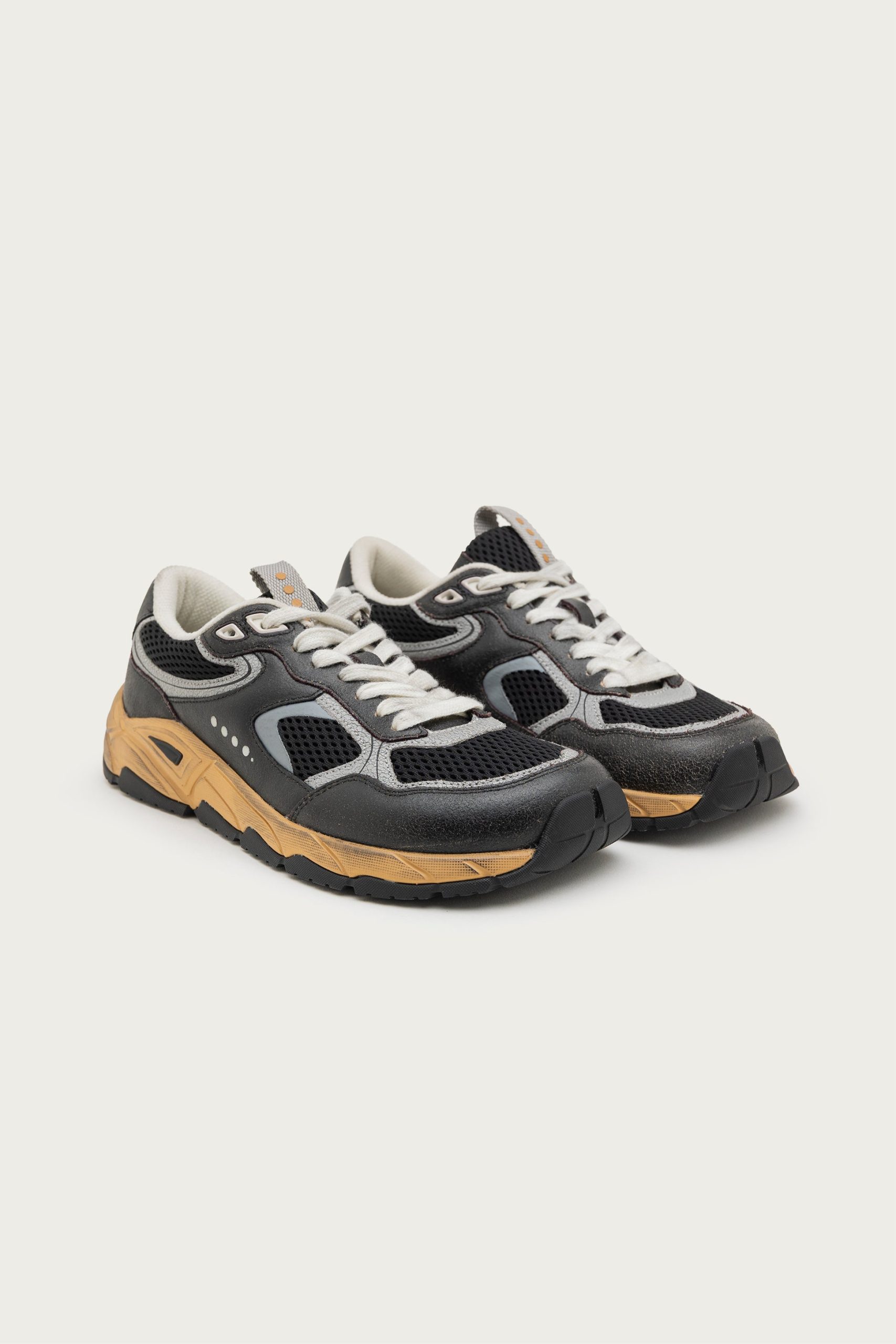 OROMO – ONIX