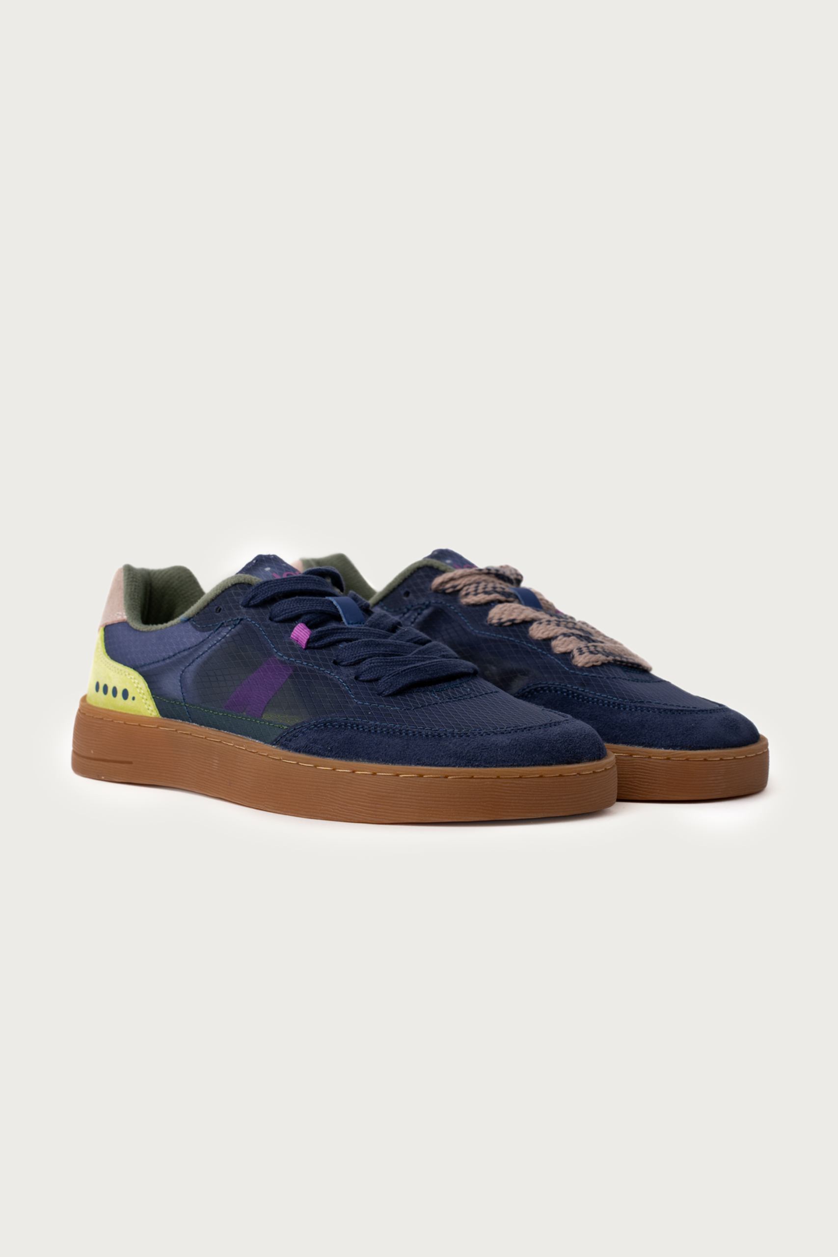 Takumi – Blue Neon