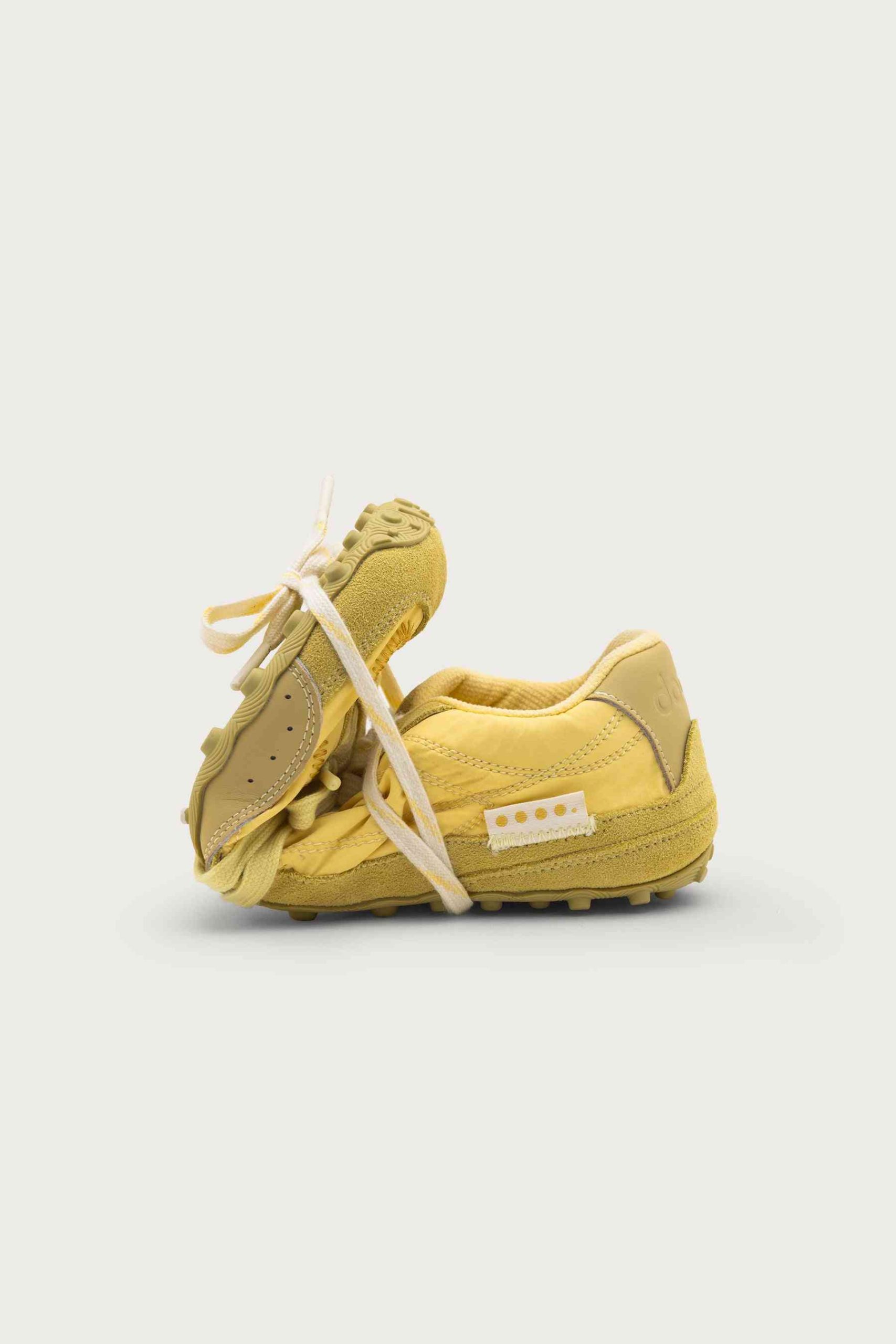 ZERO – YELLOW