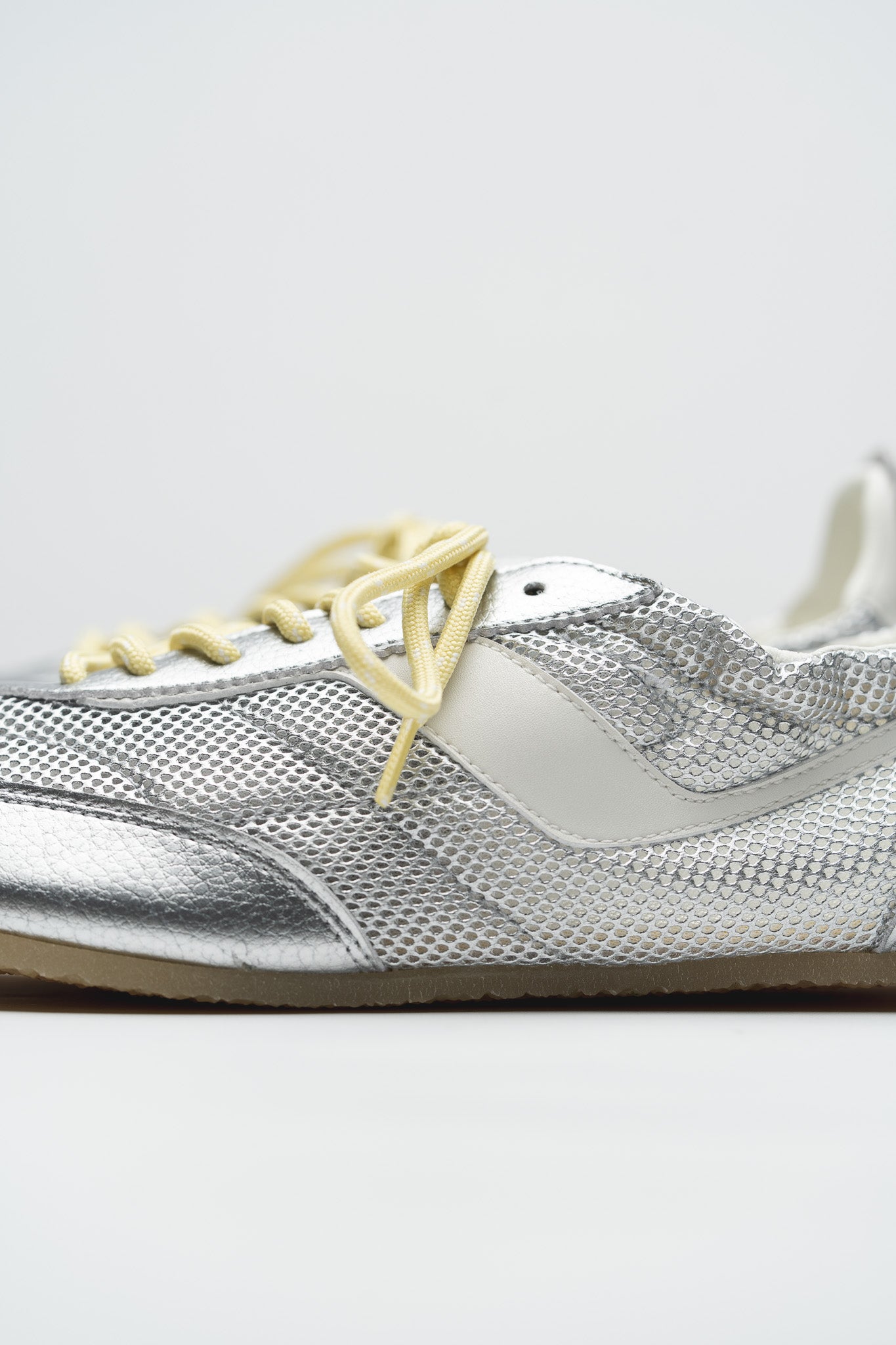 SNEAKERINA KIMA – SILVER MESH