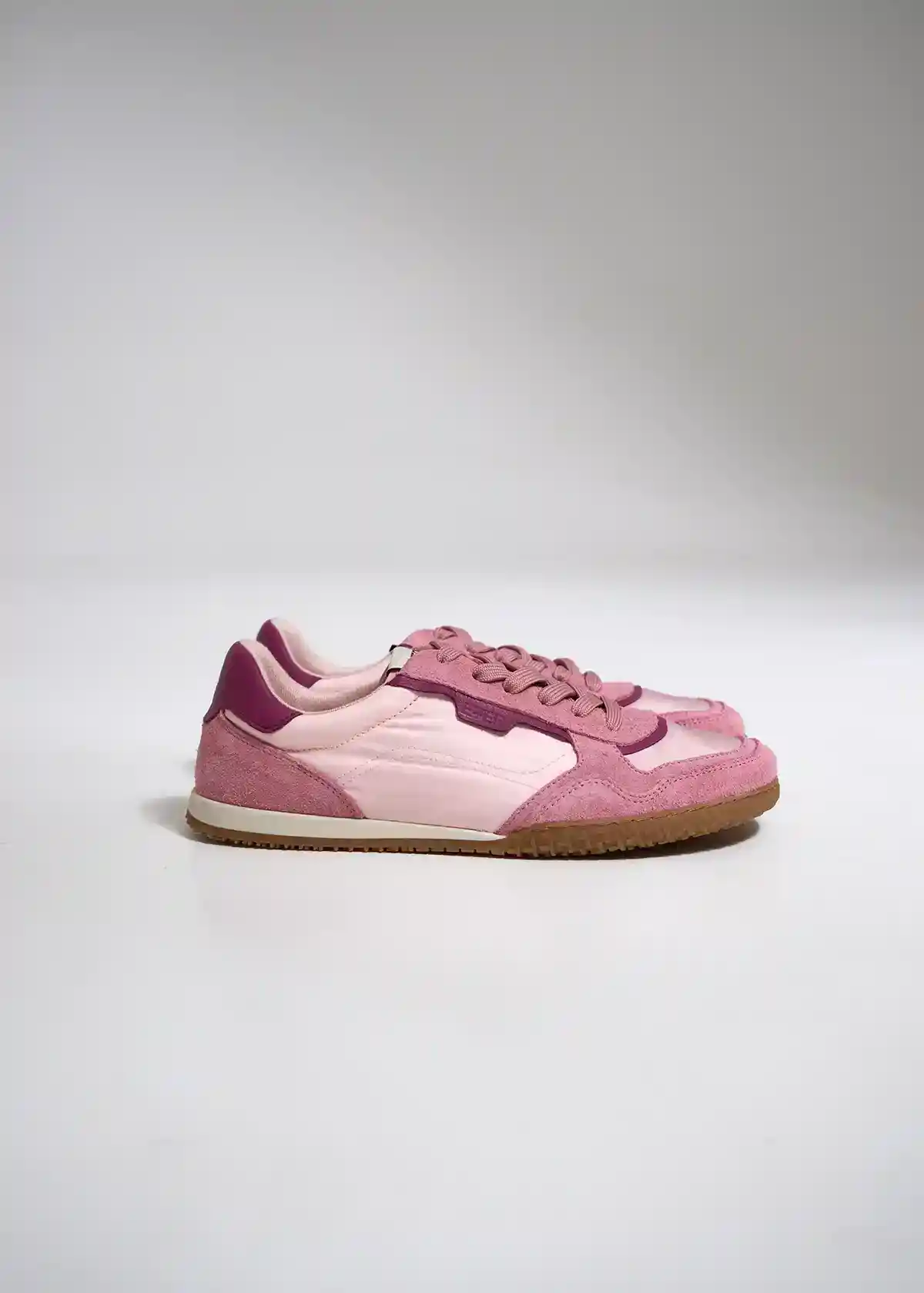 EOS – Blush