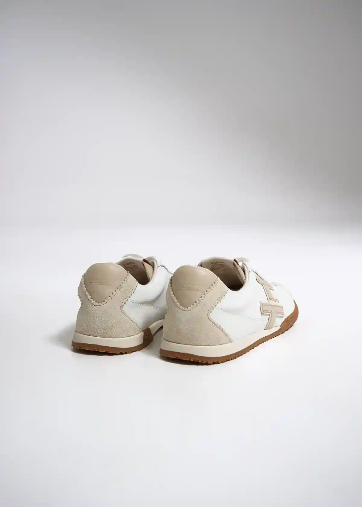 KAIROS – Cloud Beige