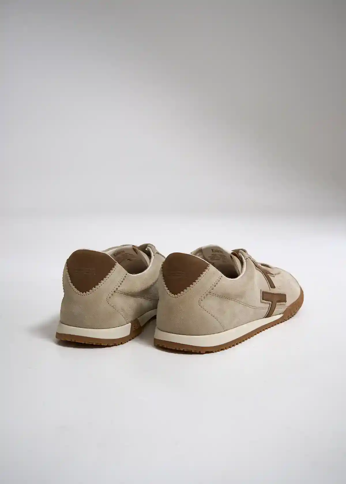 KAIROS – Sand Brown