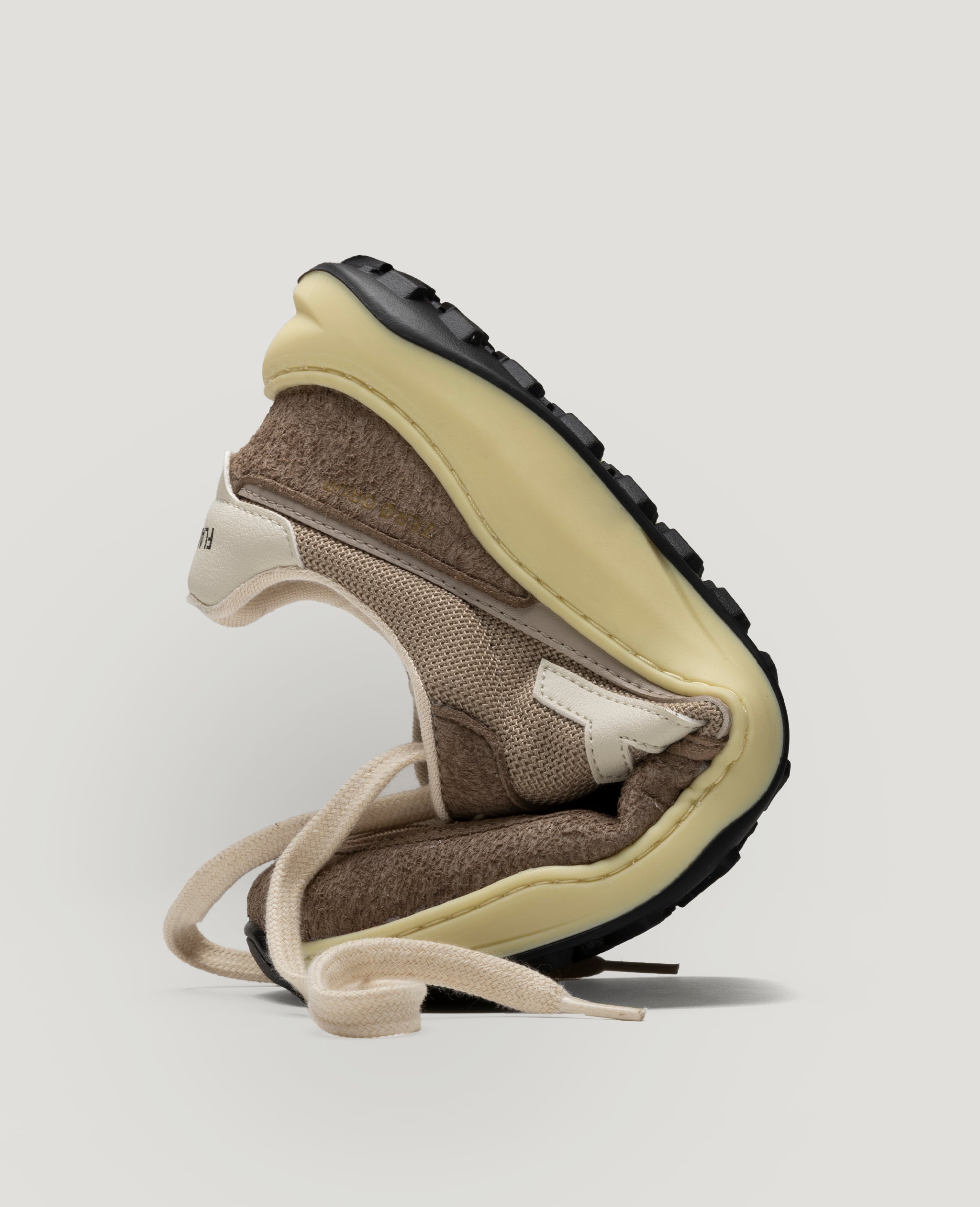 ZERO DROP – TAUPE VANILLA