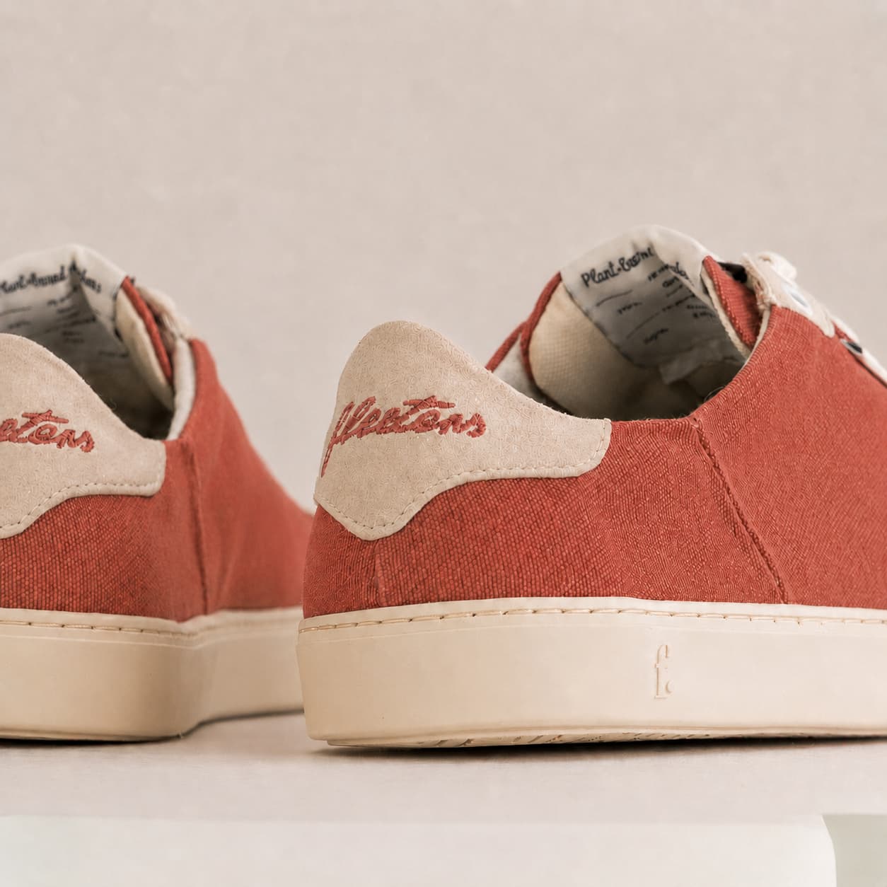 Peach – Ginger Canvas