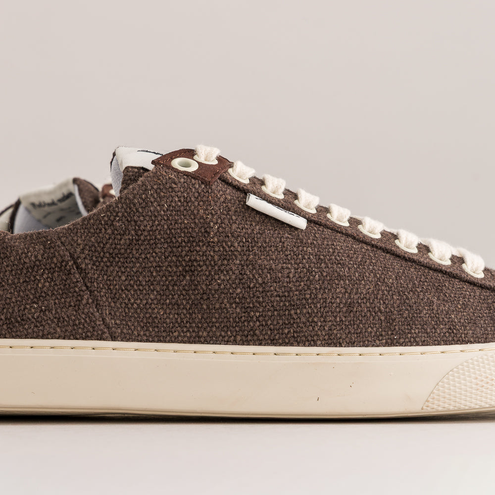 Peach – Chocolate Wool