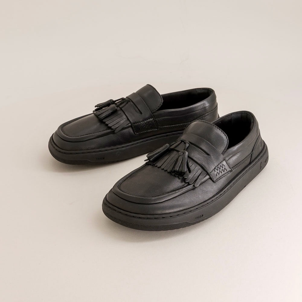 Plum – Full Black