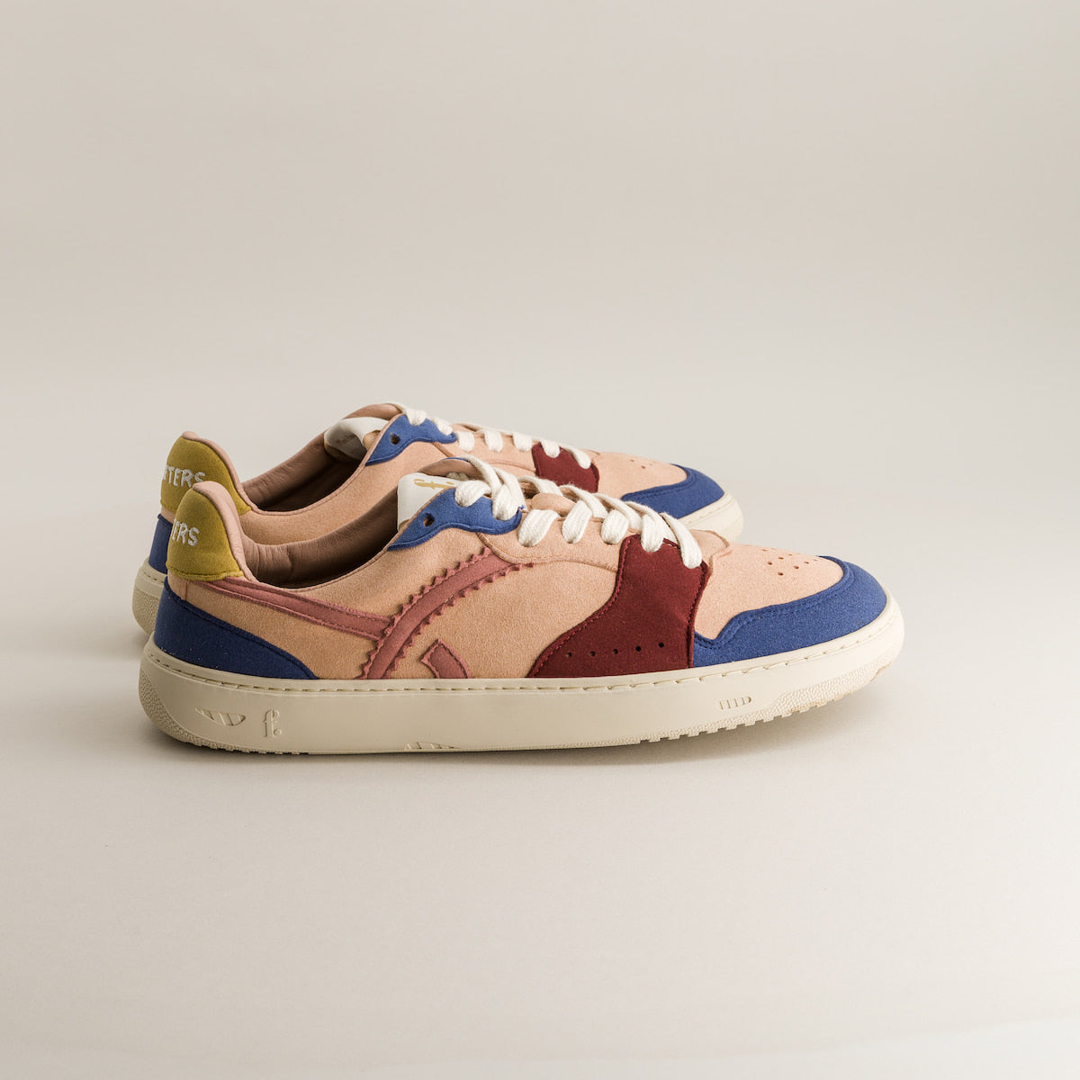 Mango – Blue Pink