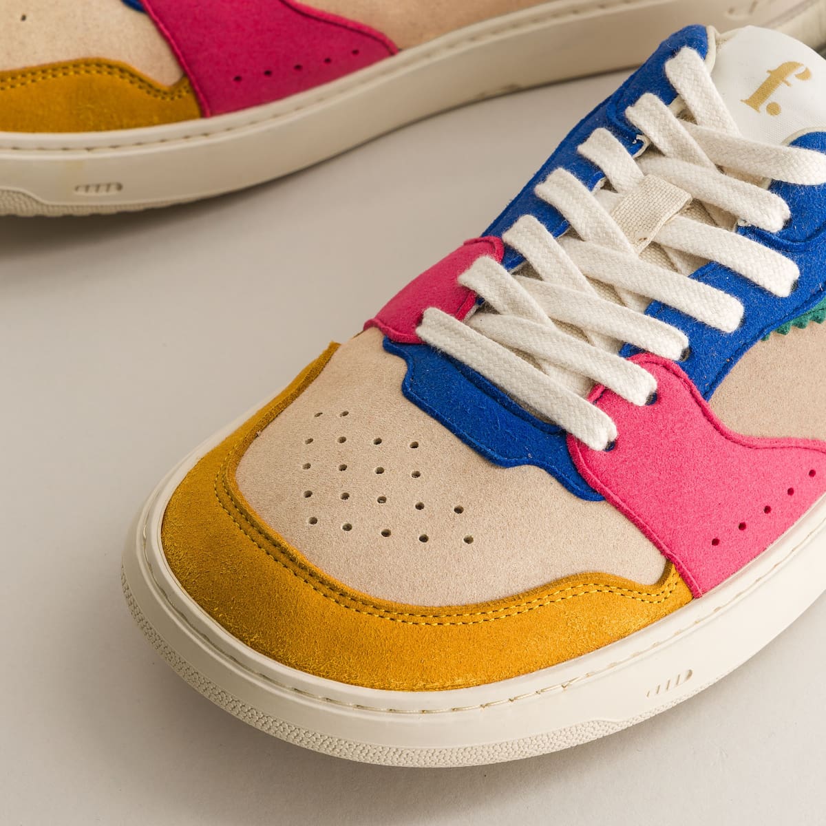 Mango – Mustard Blue