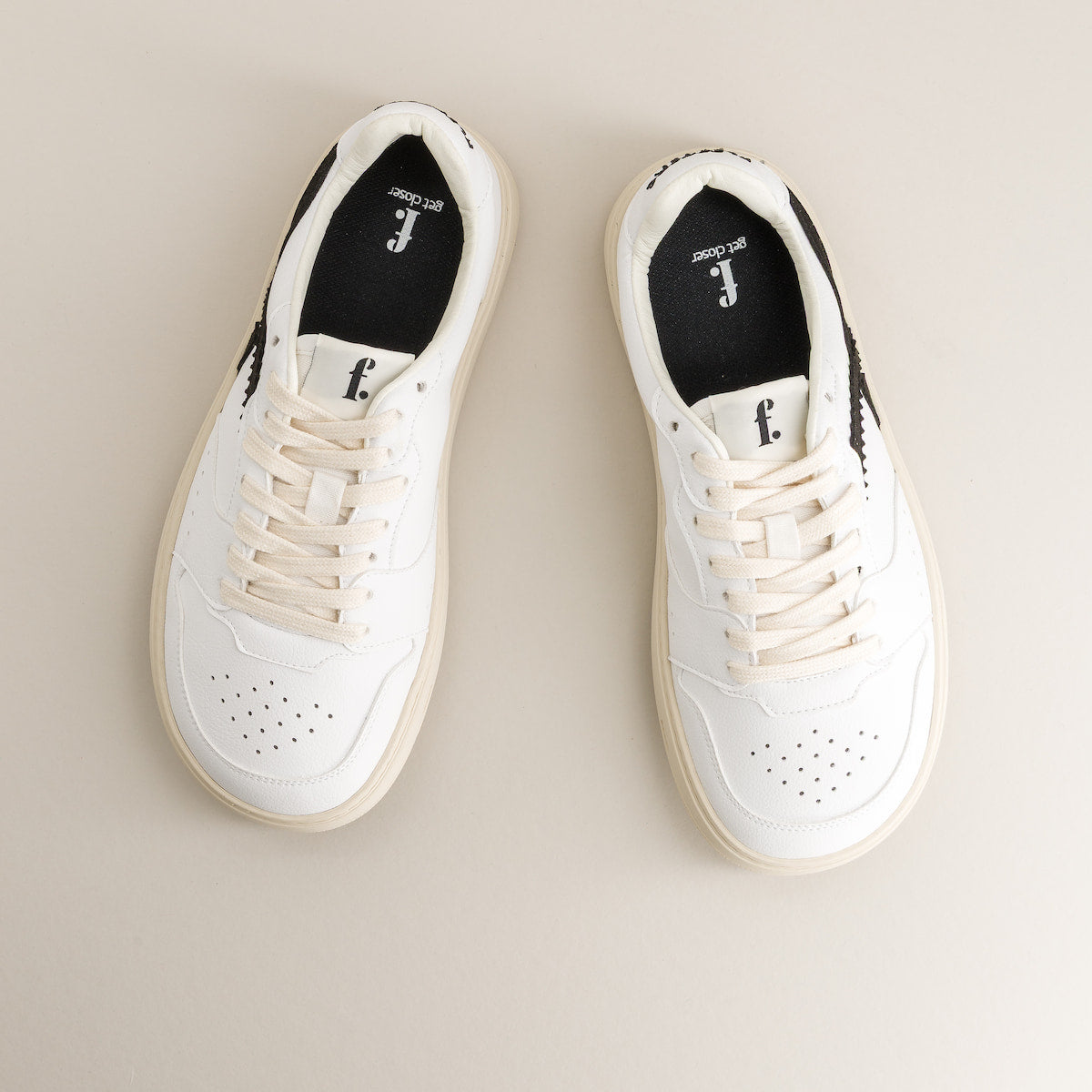 Mango – White Black