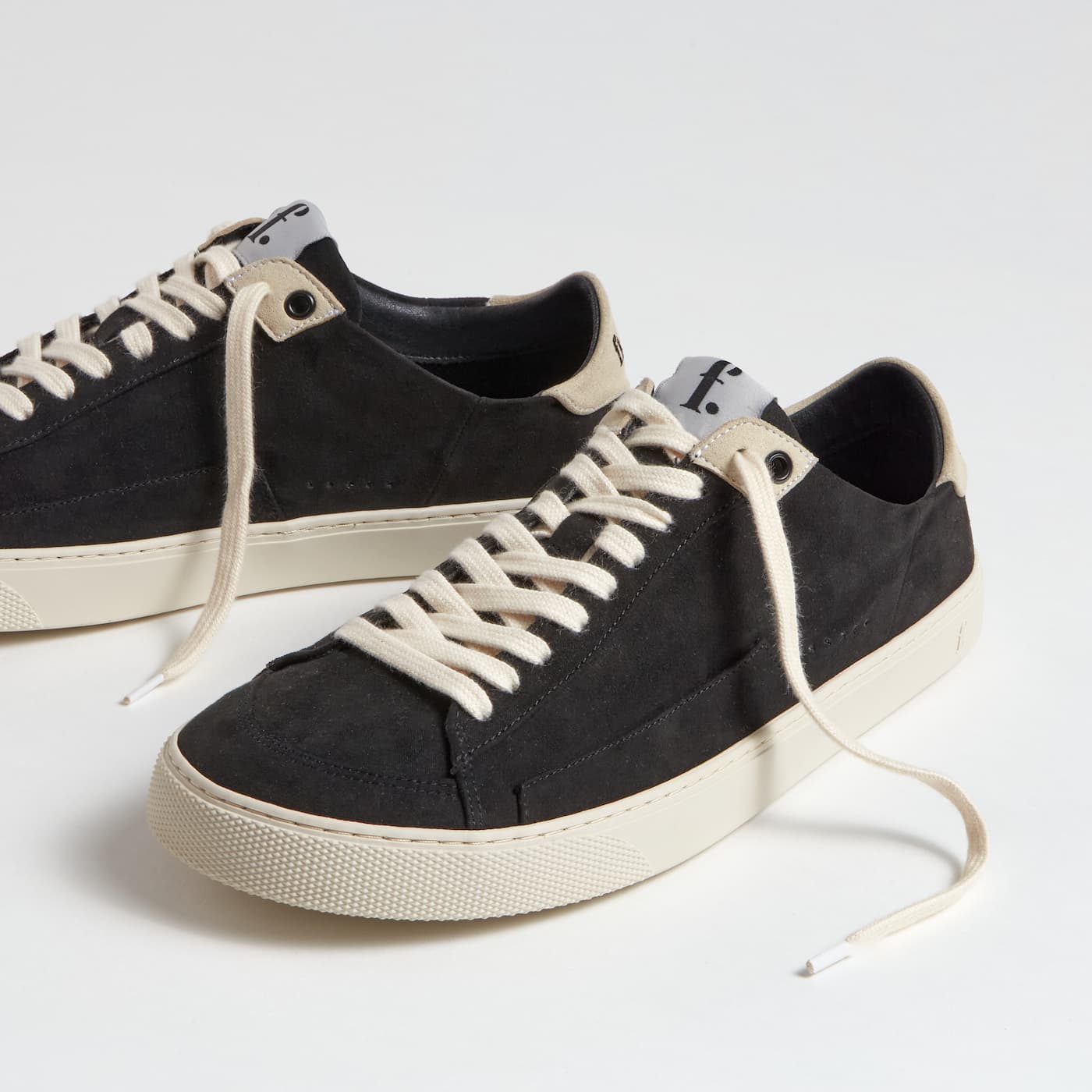 Peach – Black