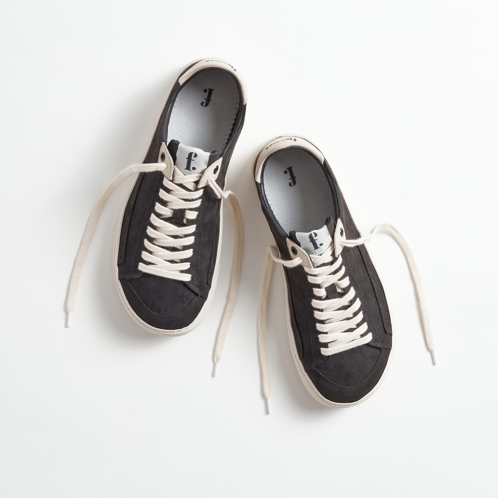 Peach – Black