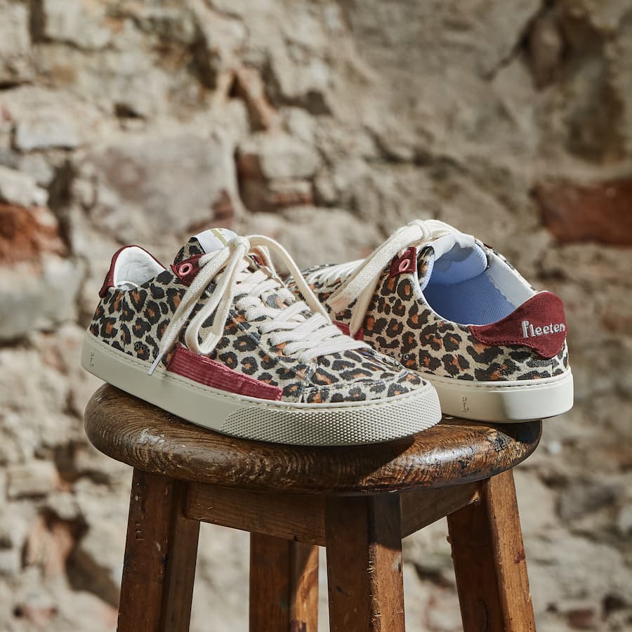 Peach – Leopard Borgona