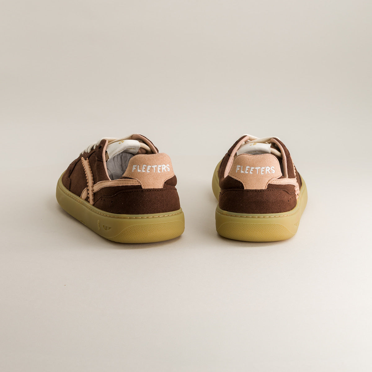Kiwi – Brown Pink