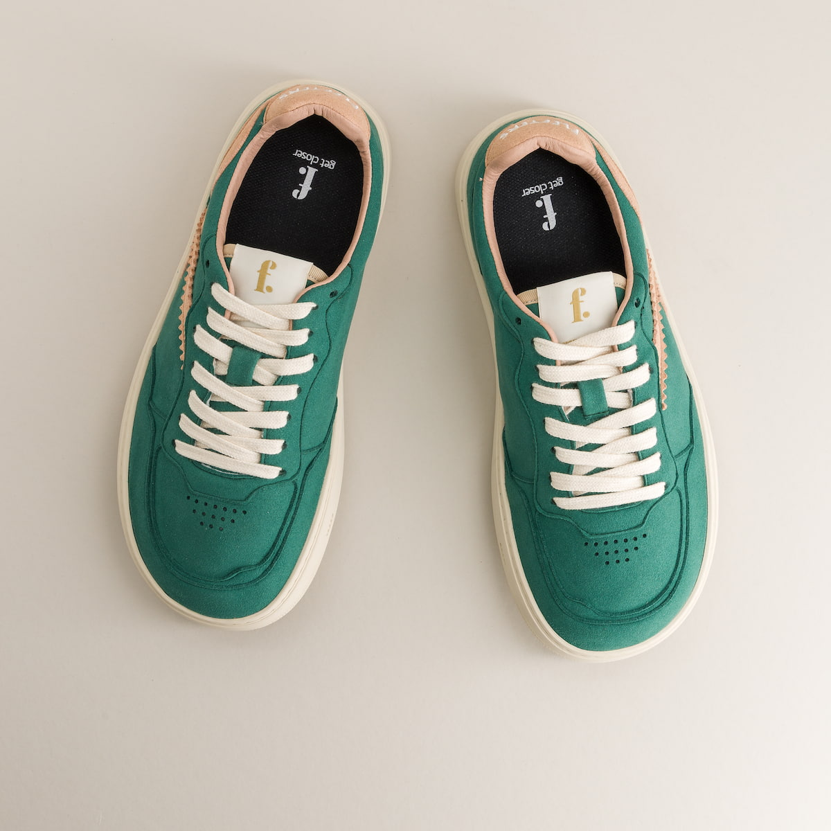 Kiwi – Green