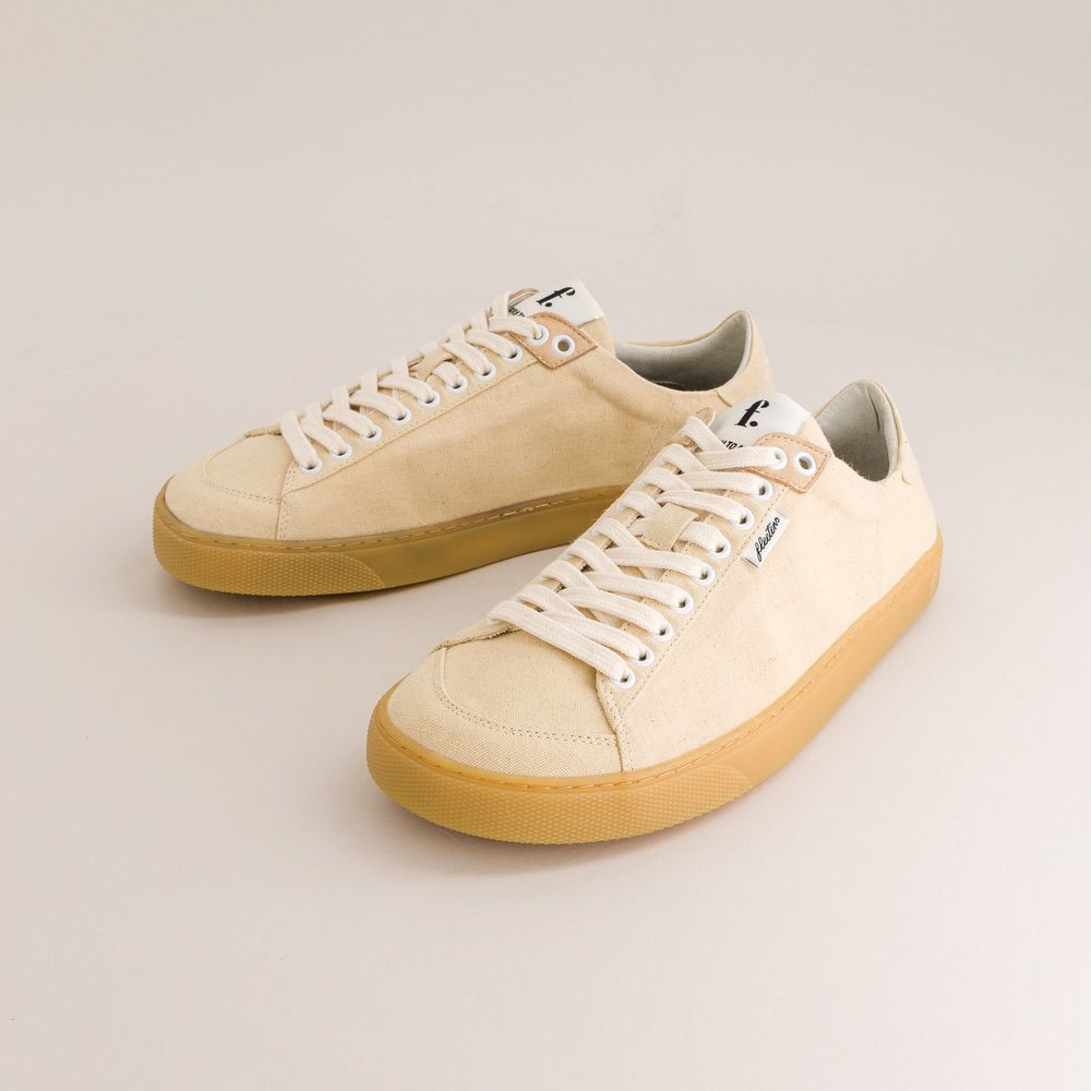 Beige / Cream