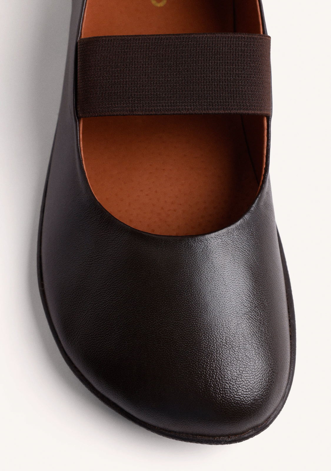 MALAKISI – Brown