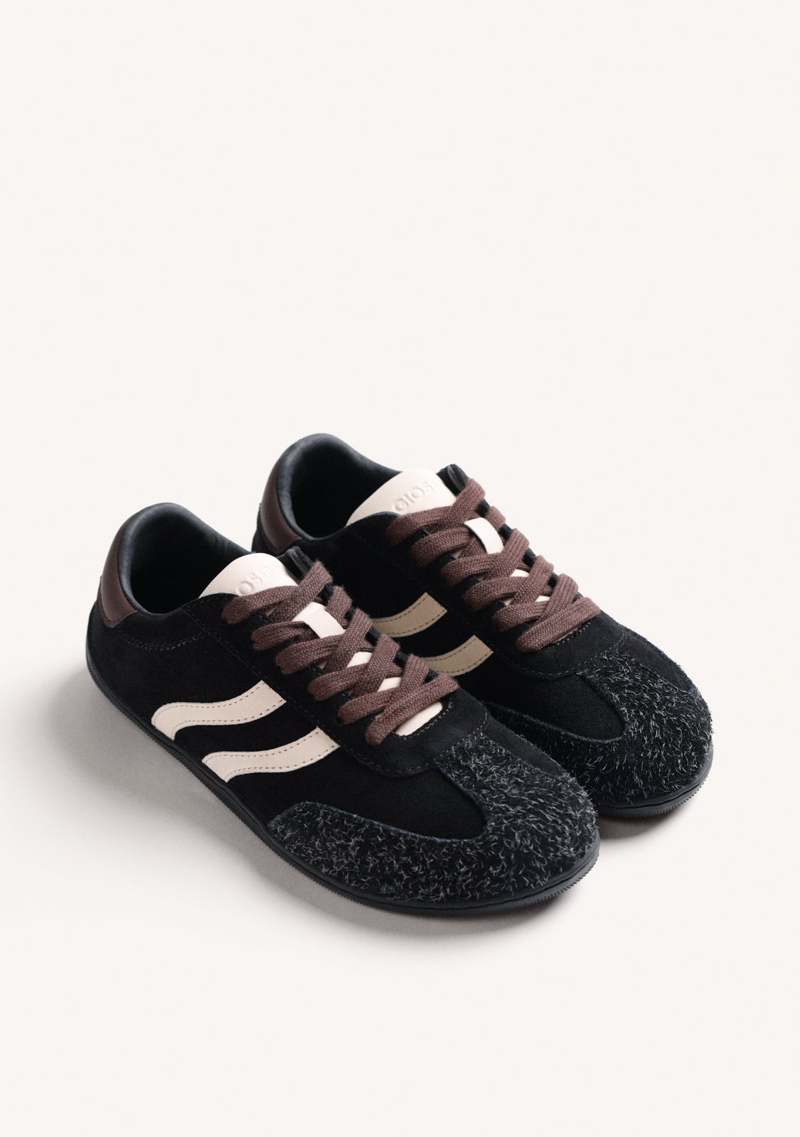 BAREFOOT – Black